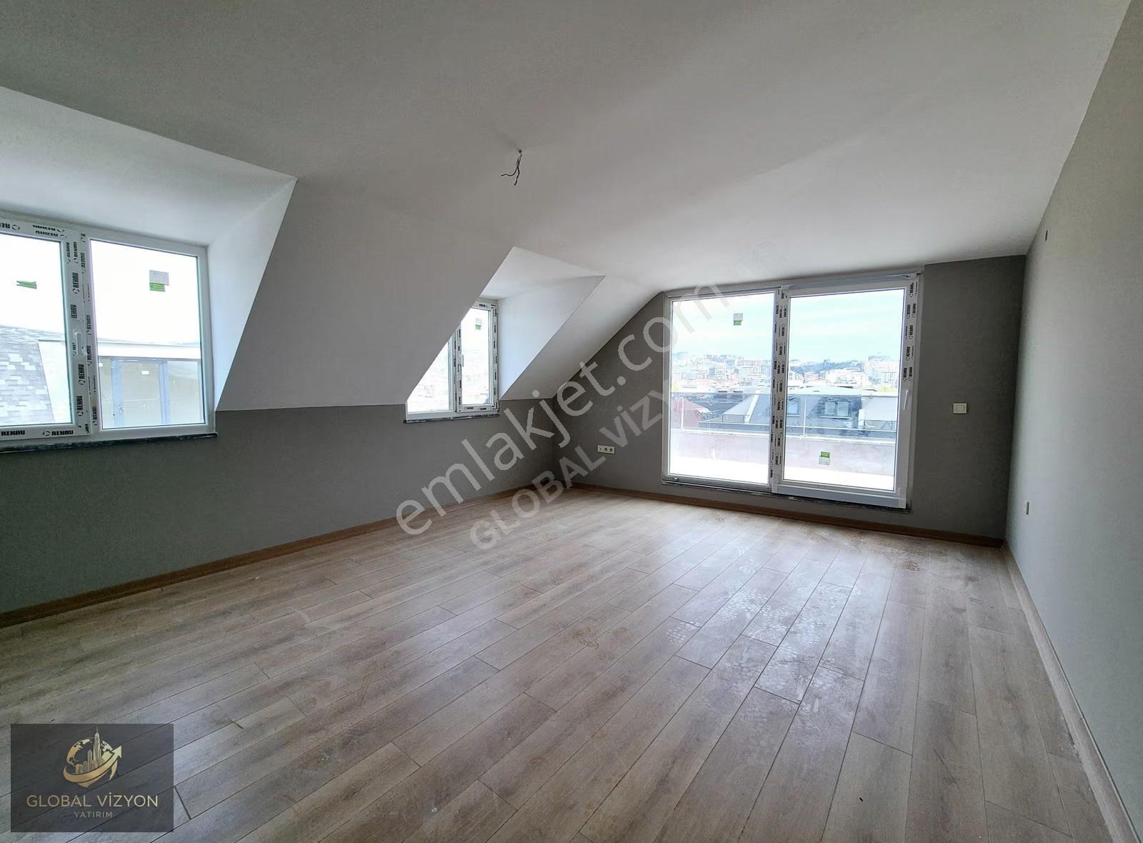 Pendik Koru Plus Deniz-şehir Manzaralı Sıfır 320 M2 Dublex Daire - Görsel 19