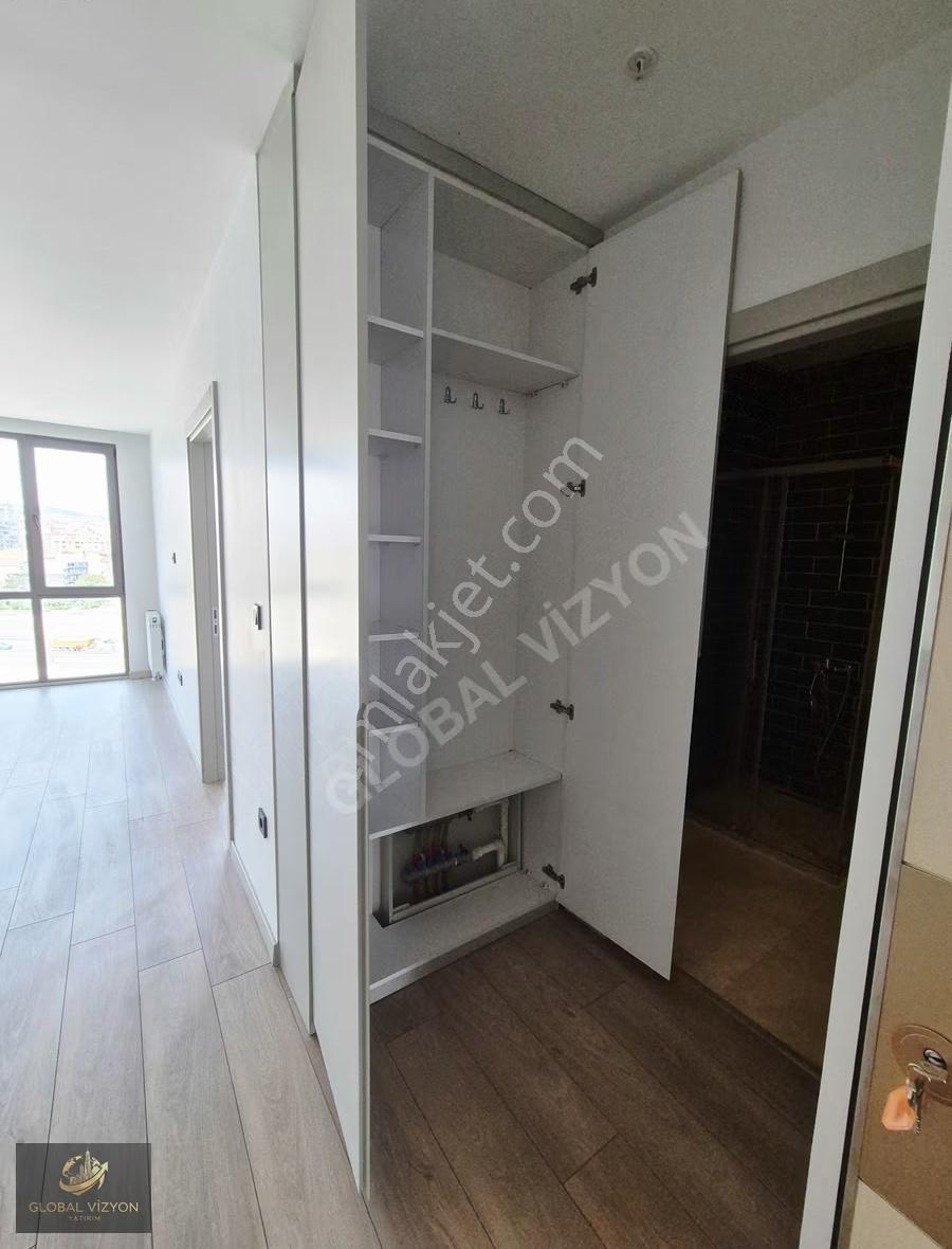 Pendik Perla34 Garanti Bankası Yanı Kiracılı Satılık 1+1 Daire - Görsel 7