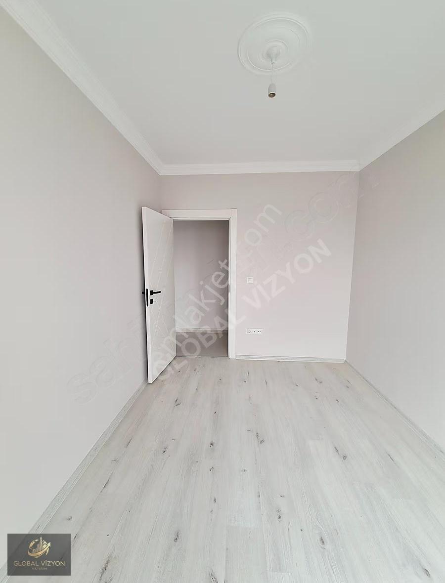 Pendik Leb-i Derya'da Deniz Manzaralı, En Üst Kat 3+1 Daire - Görsel 8