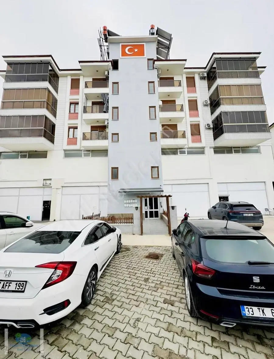 Çakal Deresinde Kiralık 3+1 Asansörlü Daire