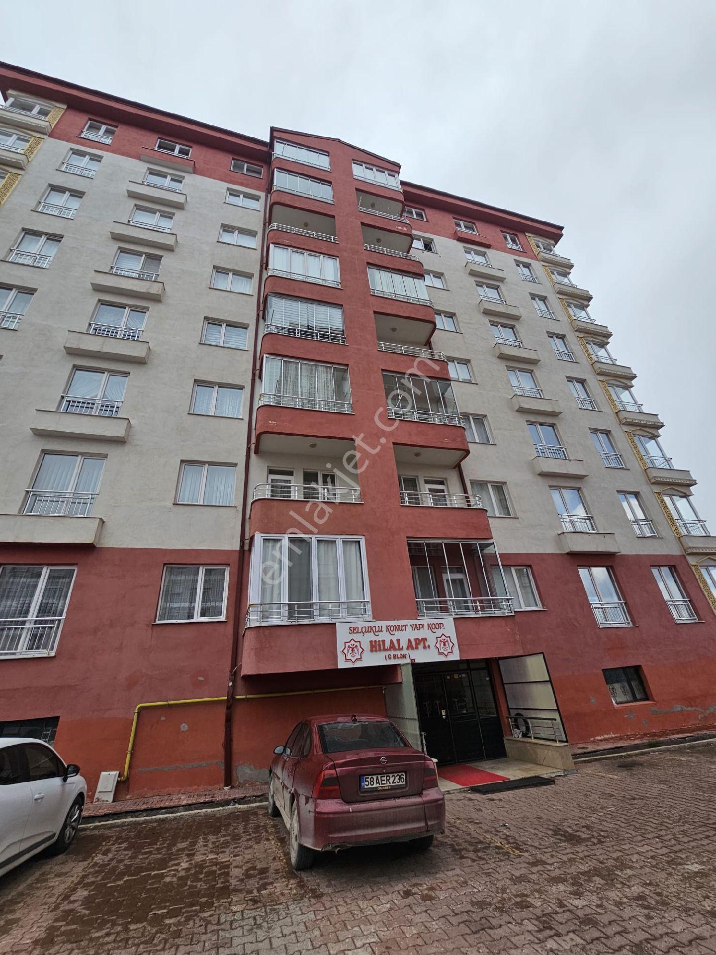 Yıldız Gayrımekul'den Ahmetturangazi Mahallesi Asansörlü 3+1 Satılık Daire Yatırıma Uygun - Görsel 17