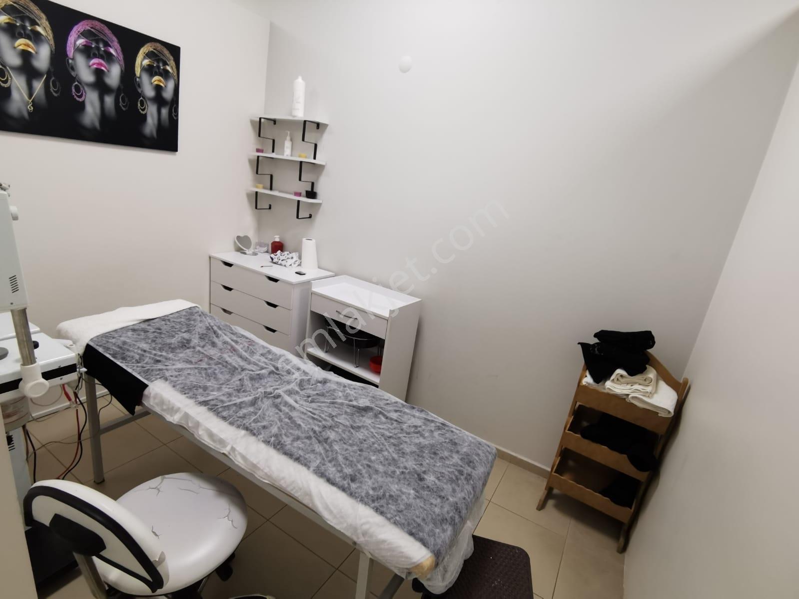 Bayraklı Sgk Yanı Avcılar İş Merkezi Altında 50m² Satılık İşyeri - Görsel 20