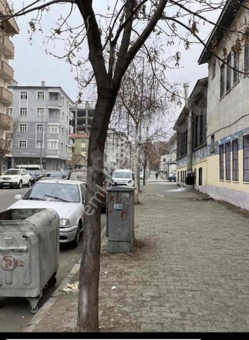 Şeyma Emlaktan İstasyon Mah.arakat Masrafsız 3+1 Daire - Görsel 13