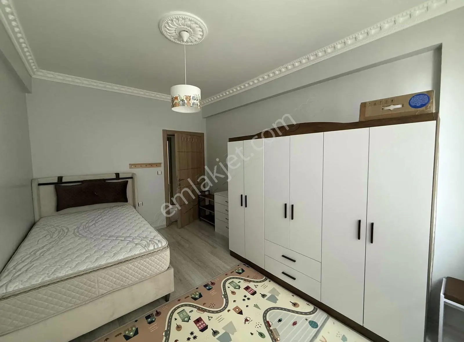 Şeyma Emlaktan Satılık Yenişehirde 3+1 Daire - Görsel 16