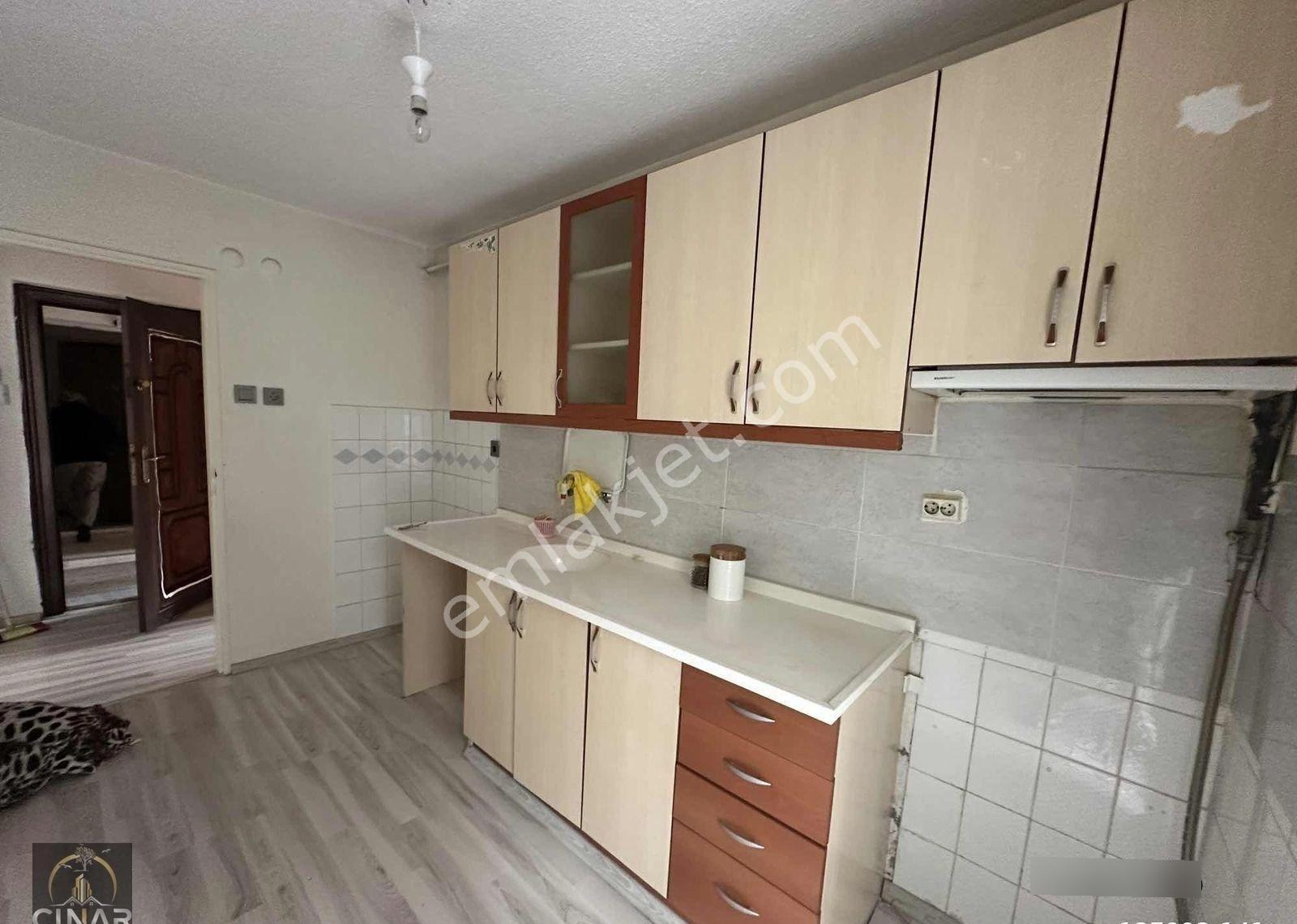 Beylikdüzü B.şehir Mah'de Metrobüse 5 Dk Mesafede Kiralık 3+1 - Görsel 8