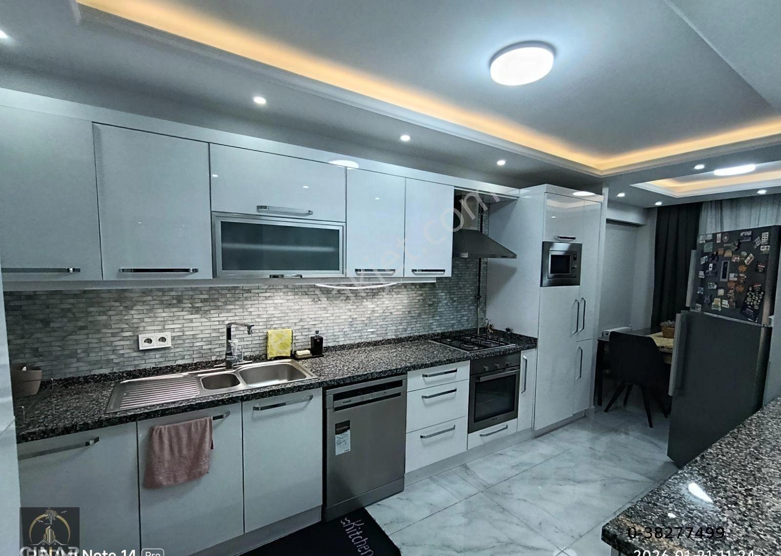 Beylikdüzü Adnan Kahveci'de Eşyalı Satılık 3+1 Daire - Görsel 30