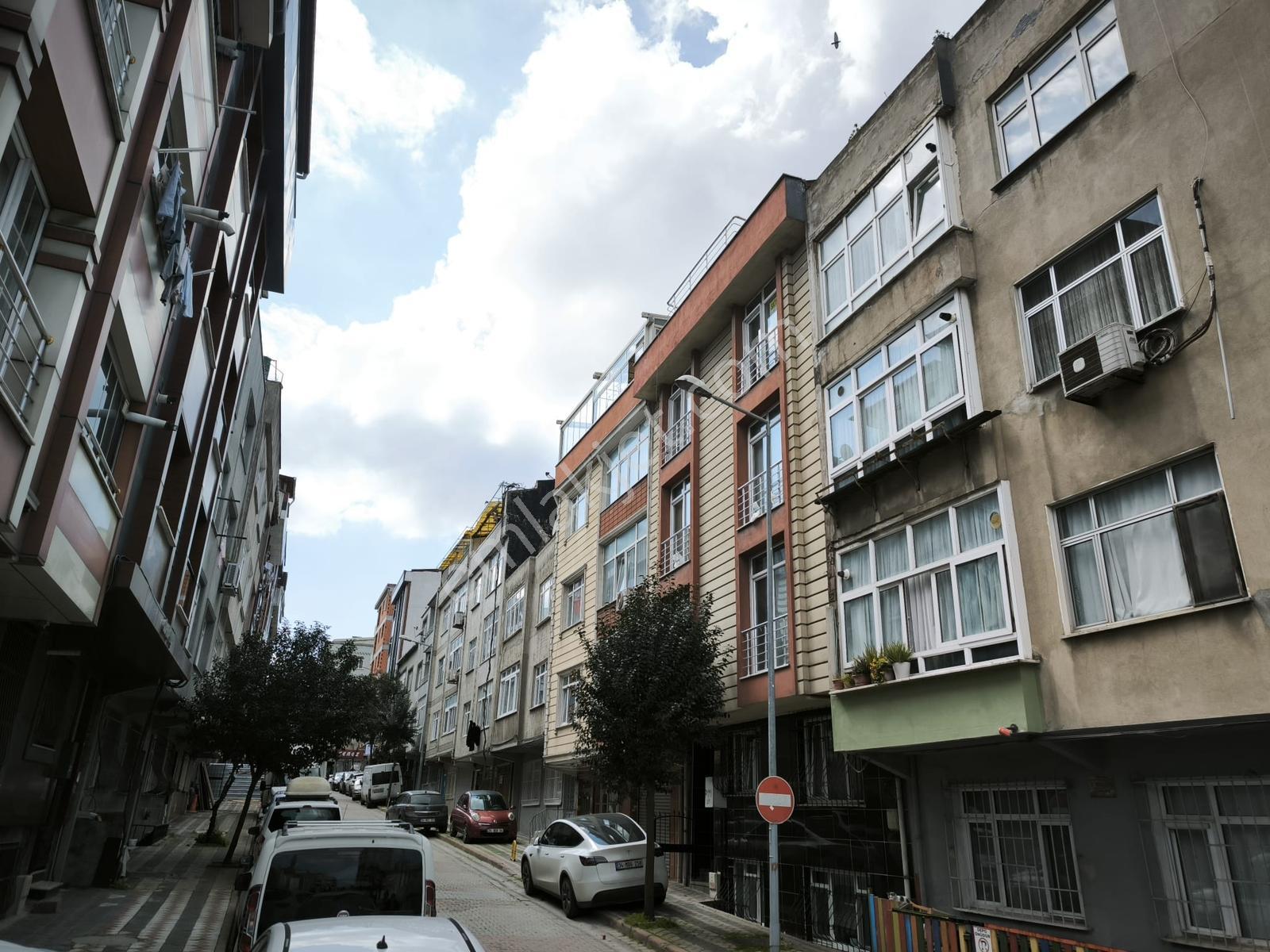 Sultangazi Uğur Mumcu Da Merkezi Konum Satılık Dubleks 4+1 Daire - Görsel 14