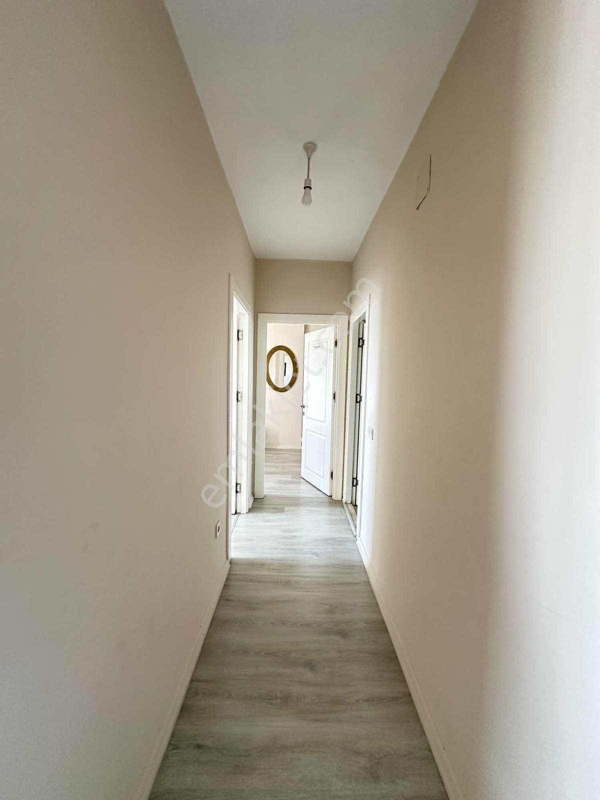 Üniversite Caddesi Çiftlikköy De Site İçi 2+1 Havuzlu Ful Eşyalı - Görsel 10