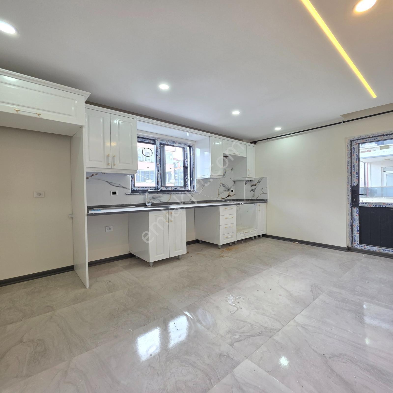 İstasyon Mh Acil Kısa Süreliğine Geniş Ara Kat Lüks Sıfır 2+1 - Görsel 10