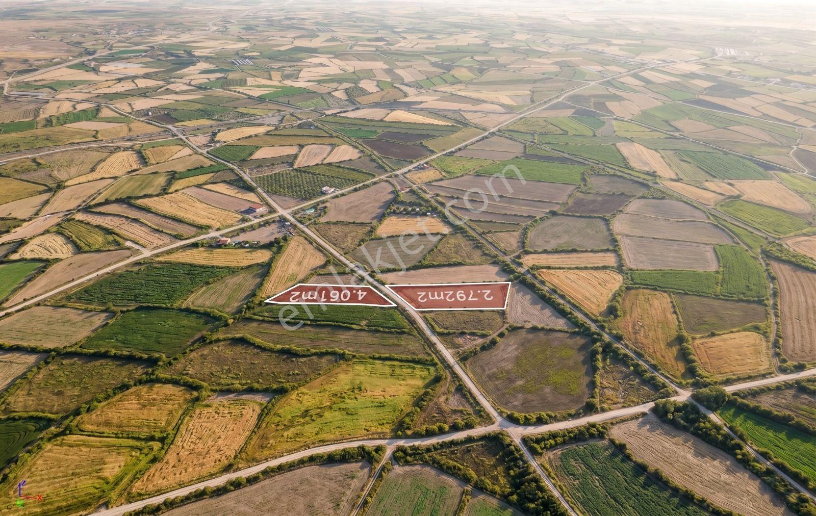 Erzincan Yaylabaşı Yola 48 M Cepheli 4062 M2 Sulu Tarla - Görsel 9