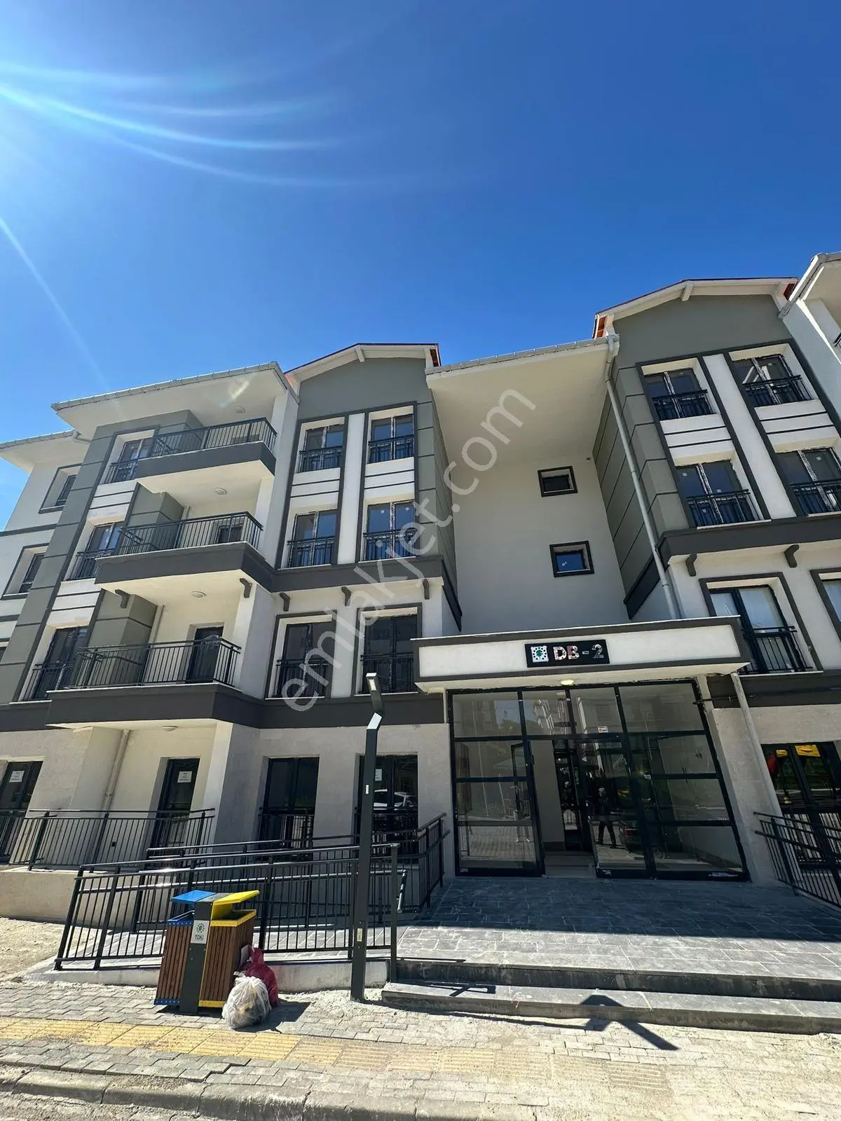 Osmaneli Hacaloğlu Yeni Toki Evlerinde 3+1 Kiralık Daire