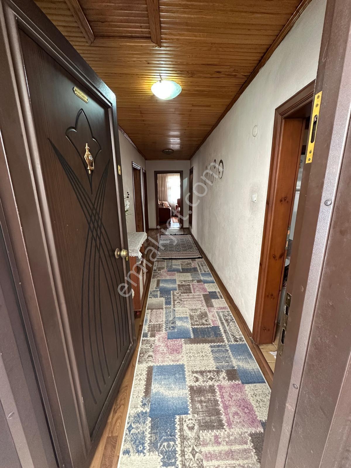Re/max Ay'dan Satılık Sakarya Tepekum Mahallesinde Müstakil Ev - Görsel 17