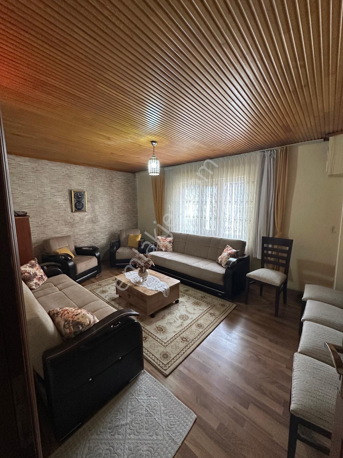 Re/max Ay'dan Satılık Sakarya Tepekum Mahallesinde Müstakil Ev - Görsel 2