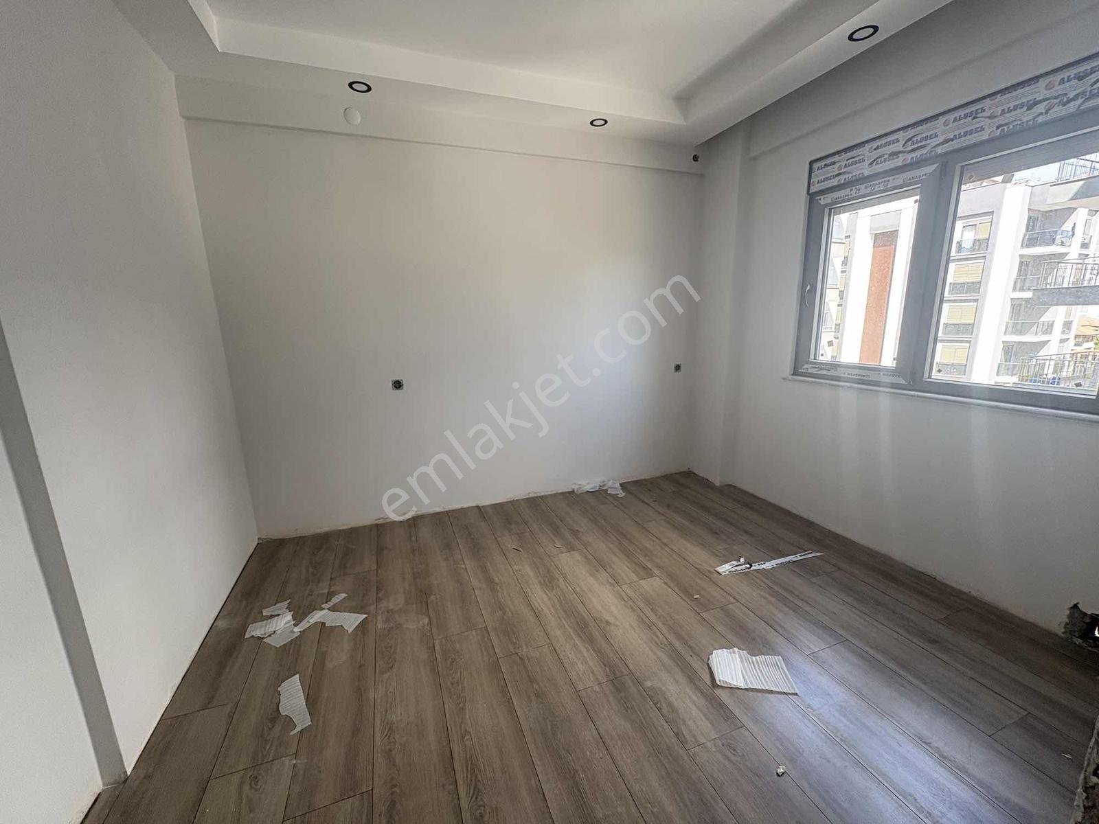 Ertuğrul'dan Satılık Deniz Manzaralı 1+1 Satılık Daire - Görsel 8