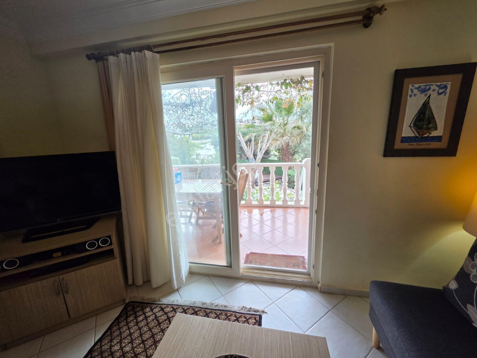 Bodrum Adabükü Turkuaz Sitesi 2+1 Düz Ayak Bahçeli Daire - Görsel 12