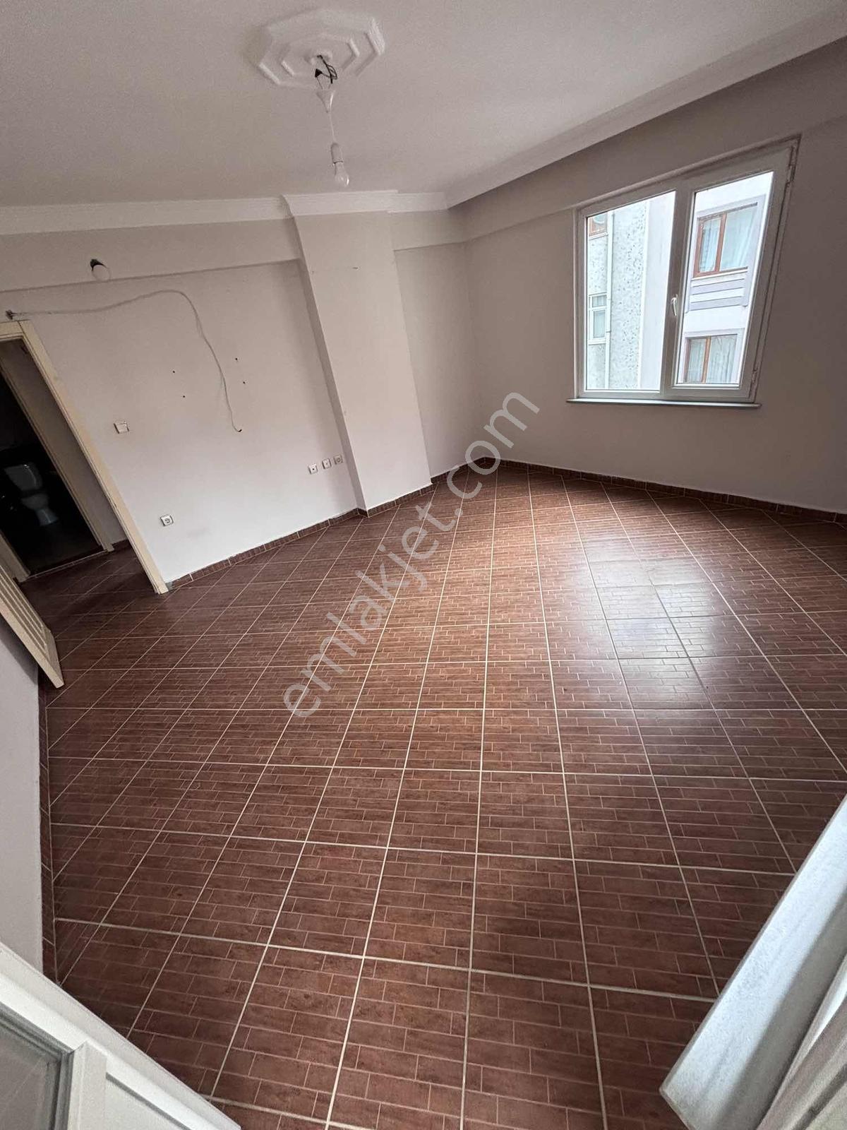 Muhittin Mah De 2+1 Kiralık Asansörlü Daire - Görsel 4