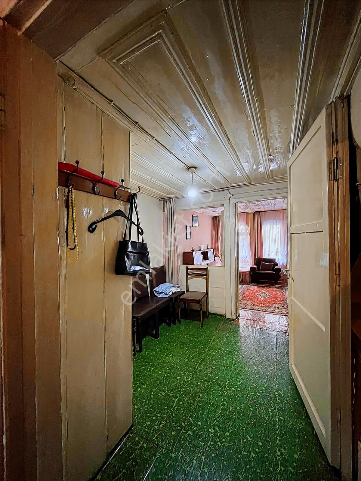 Kocamustafapaşa Müstakil Tarihi Eser Cumbalı Bina 56m2 4 Kat - Görsel 11
