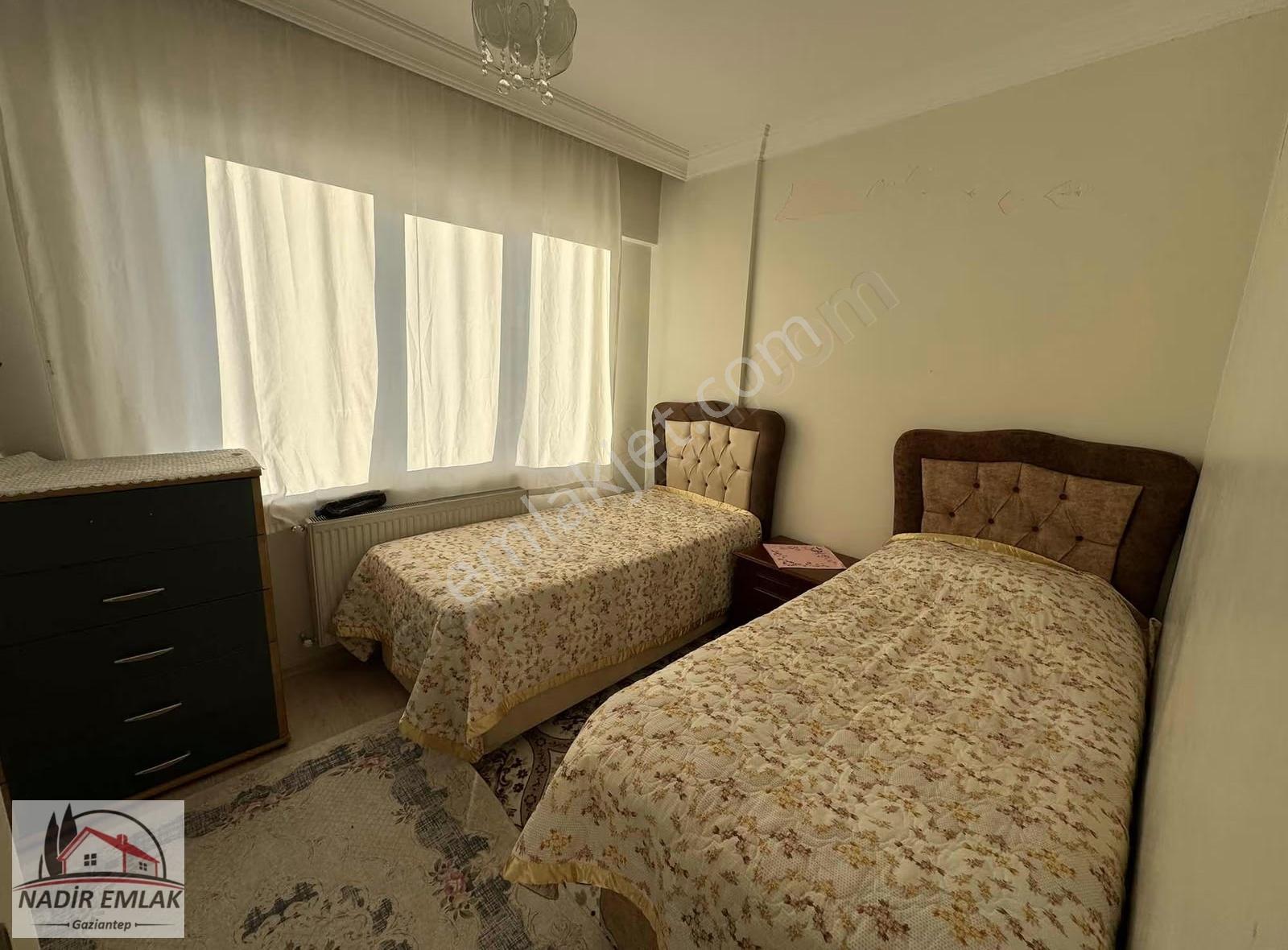 Nadir Emlaktan Millet Camii Karşısı 2+1 Cadde Üzeri Daire - Görsel 15