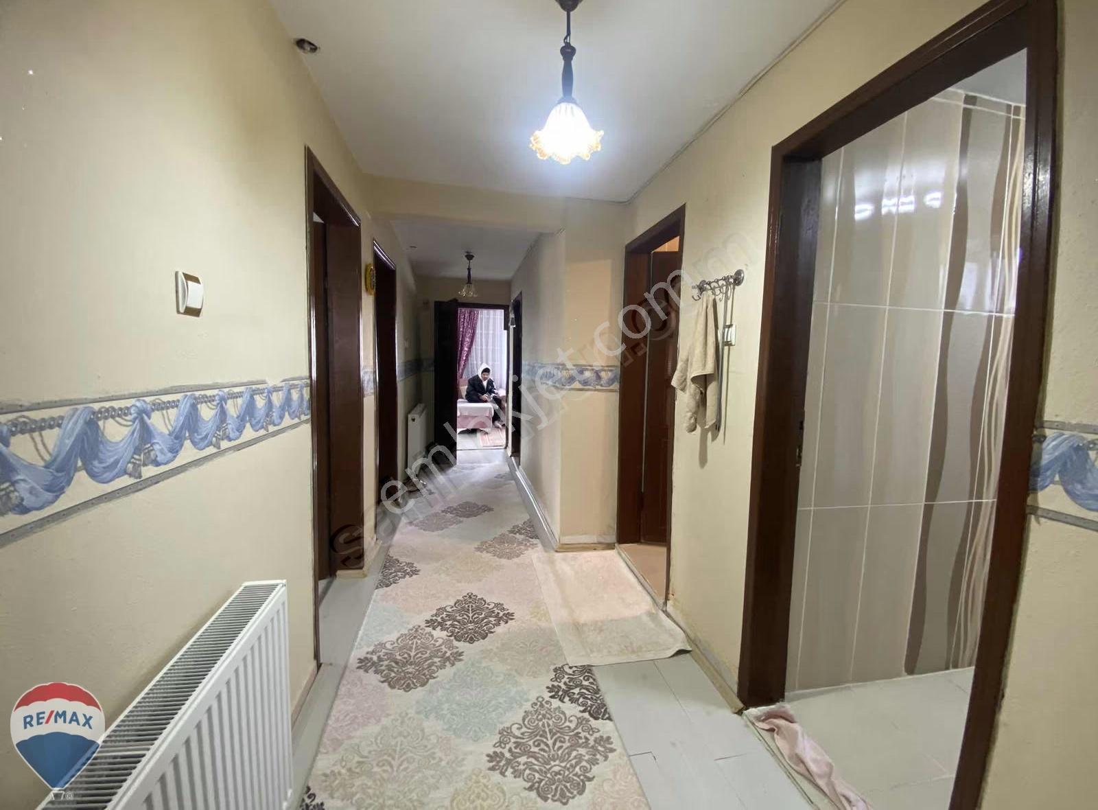 Ayrı Girişli, İki Katlı, Baraj Yanı, Doğalgazlı Müstakil Ev - Görsel 5