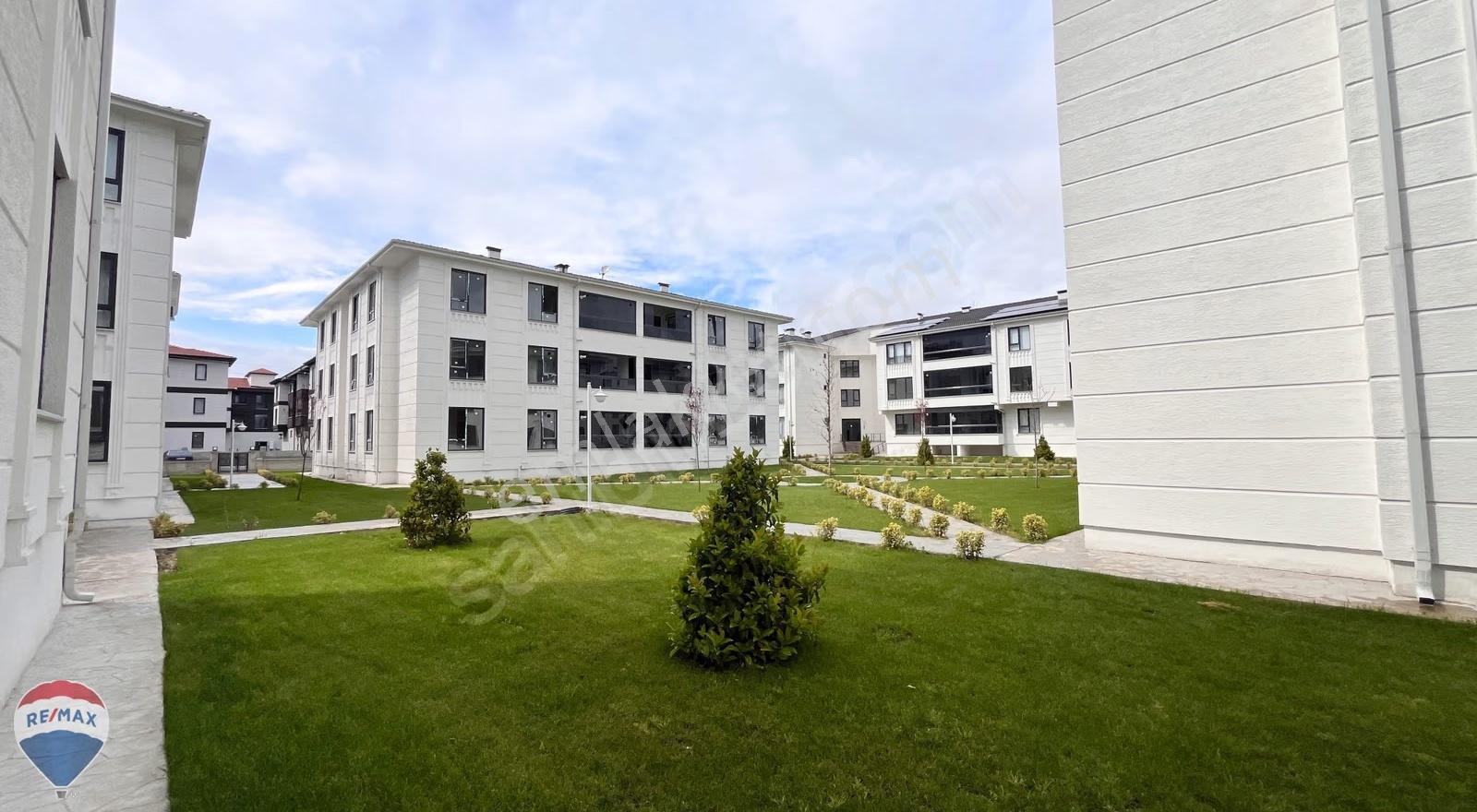Remax Maviden Siteiçi 3+1 1.kat Güney Cephe 130 M2 Daire - Görsel 26