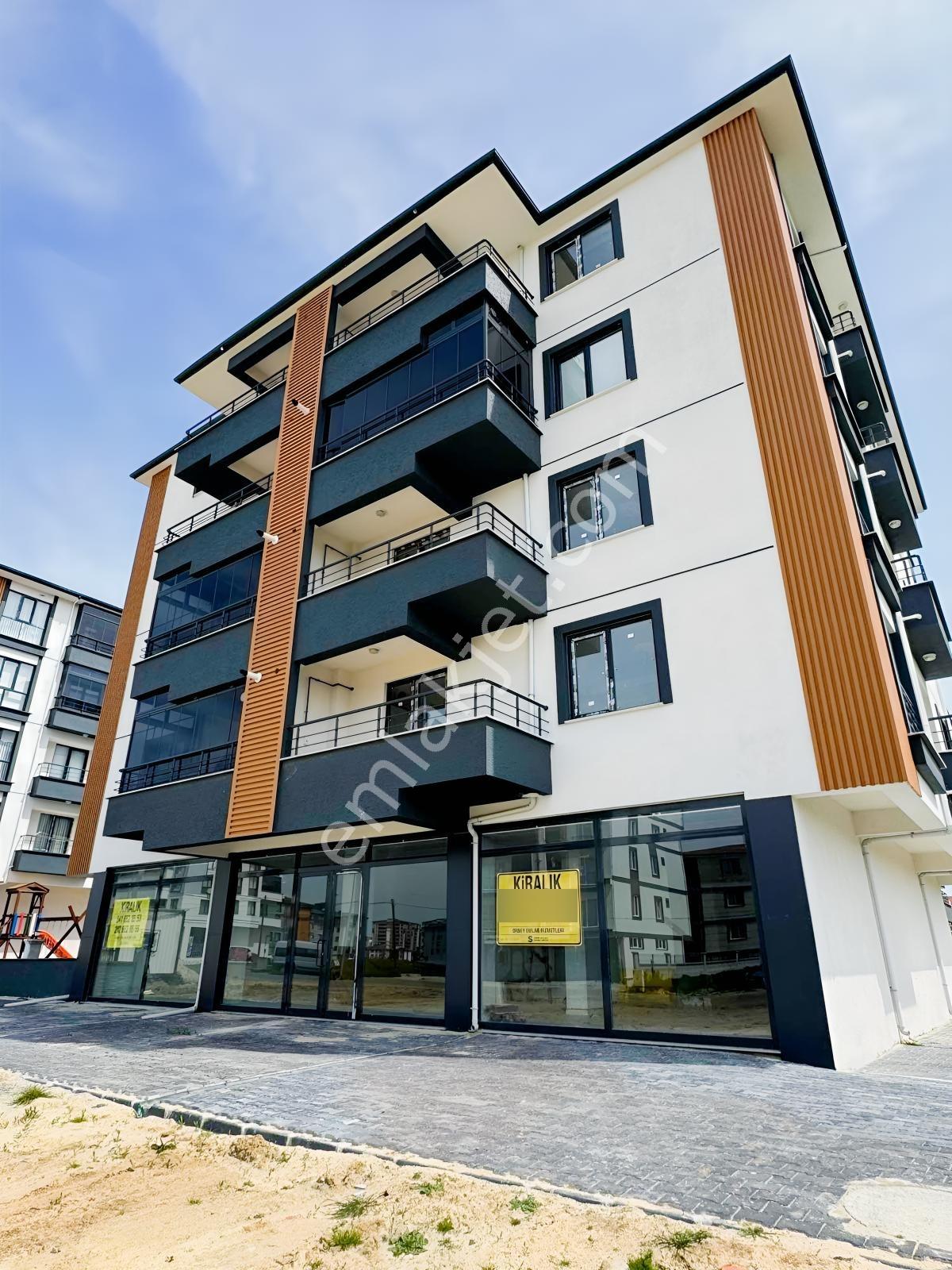 Orbey Den Çorlu Da Çobançeşme Mah. 235m2 Sıfır Kiralık Dükkan - Görsel 25