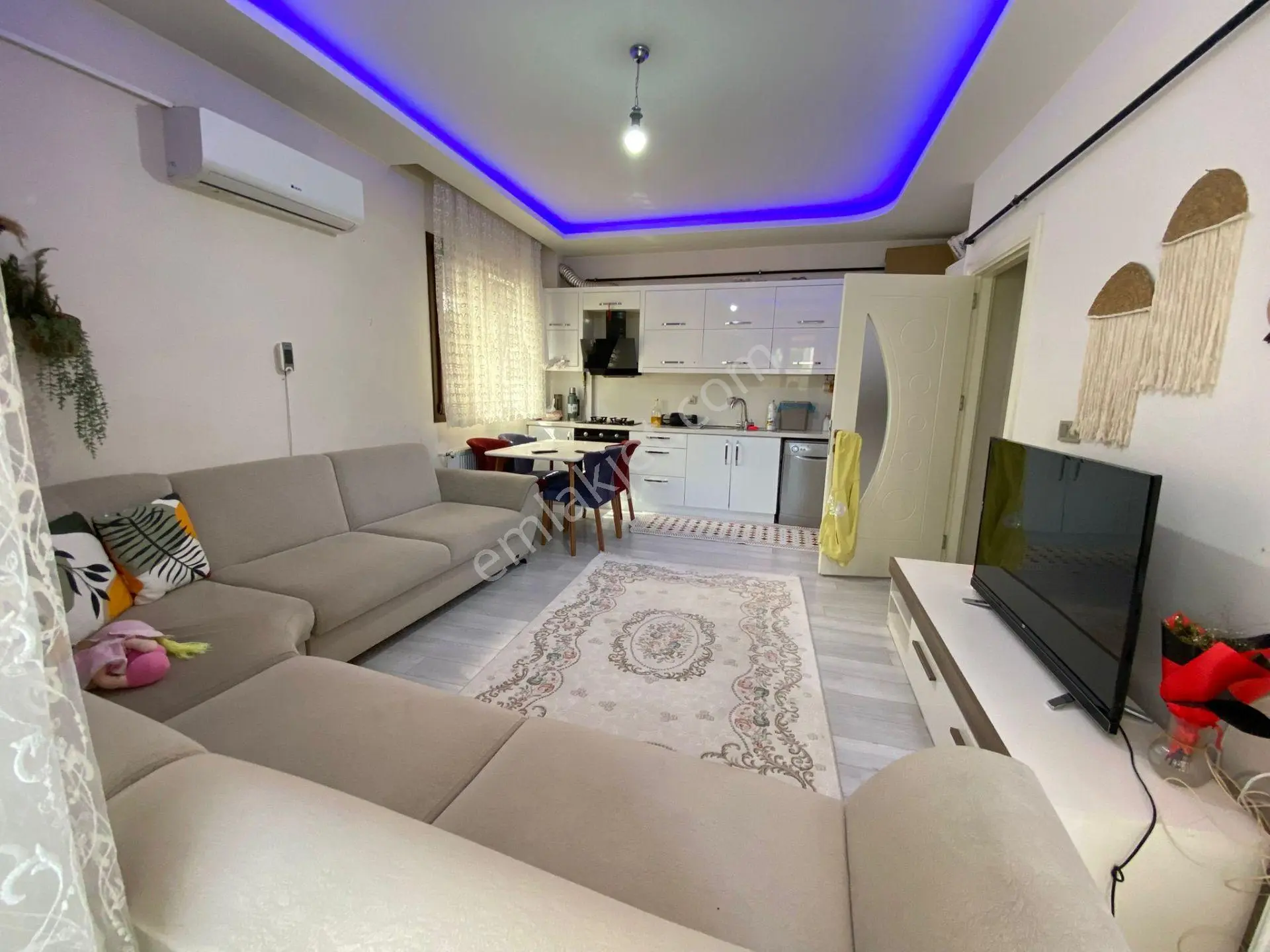 Acill Buca Yenigün Mah.de Site İçerisinde 2+1 85m2 Dgazlı Geniş Balkonlu Lüx Satılık Daire - Görsel 3