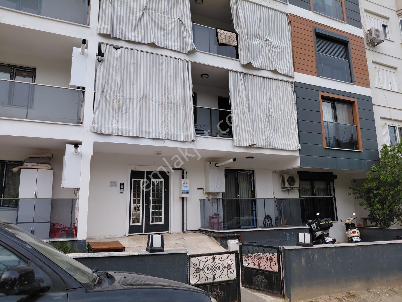 Manisa Salihli'de Satılık 3+1 Daire Sağlık Mah - Görsel 19
