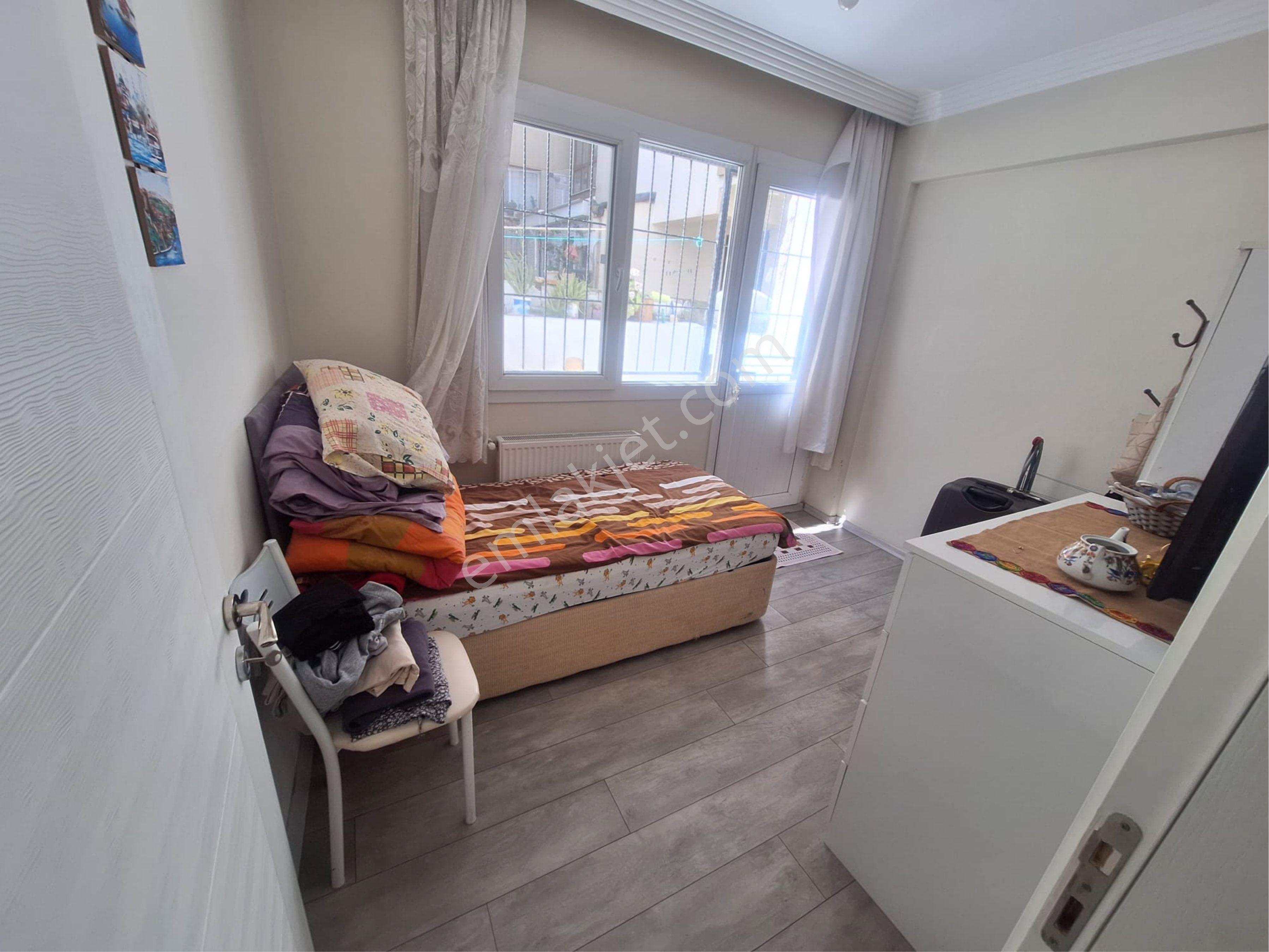 Bozyakada 10 Yıllık Binada 2+1 100m2 Temiz Bakımlı Doğalgazlı Y.giiş Daire - Görsel 13