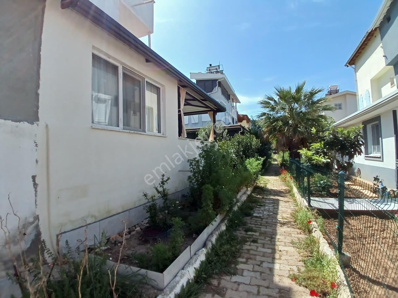 Merkezi Konumda Okula ,pazara Yürüme Mesafeli 4+1 İkiz Villa - Görsel 27
