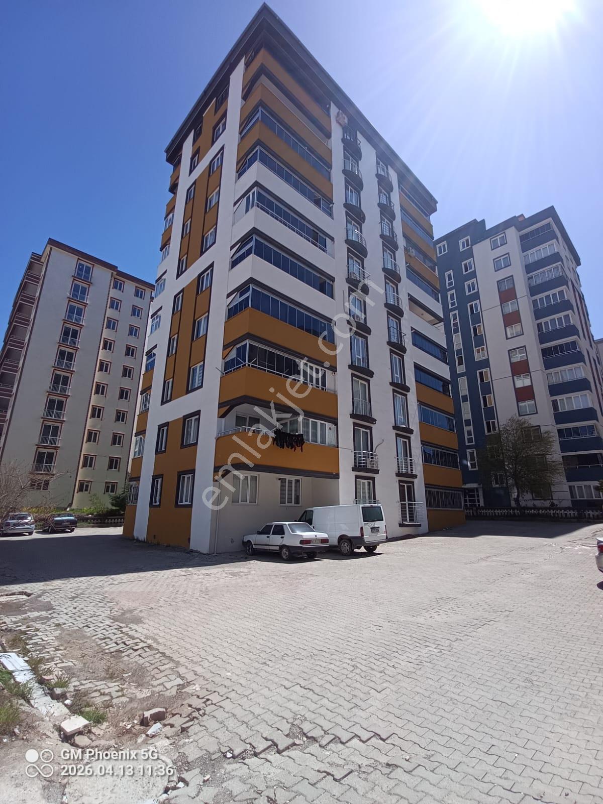 Tekerek Mallesinde Site İçi Satılık Geniş 3+1 Daire - Görsel 12