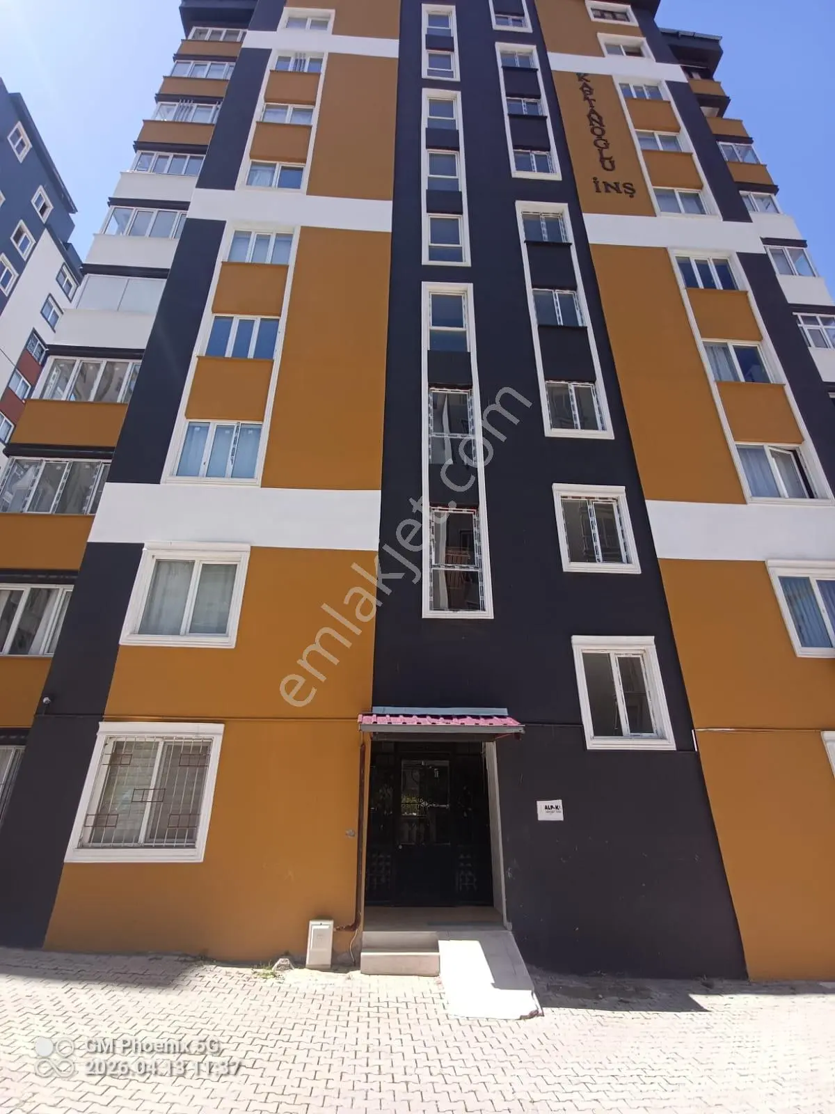 Tekerek Mallesinde Site İçi Satılık Geniş 3+1 Daire - Görsel 2