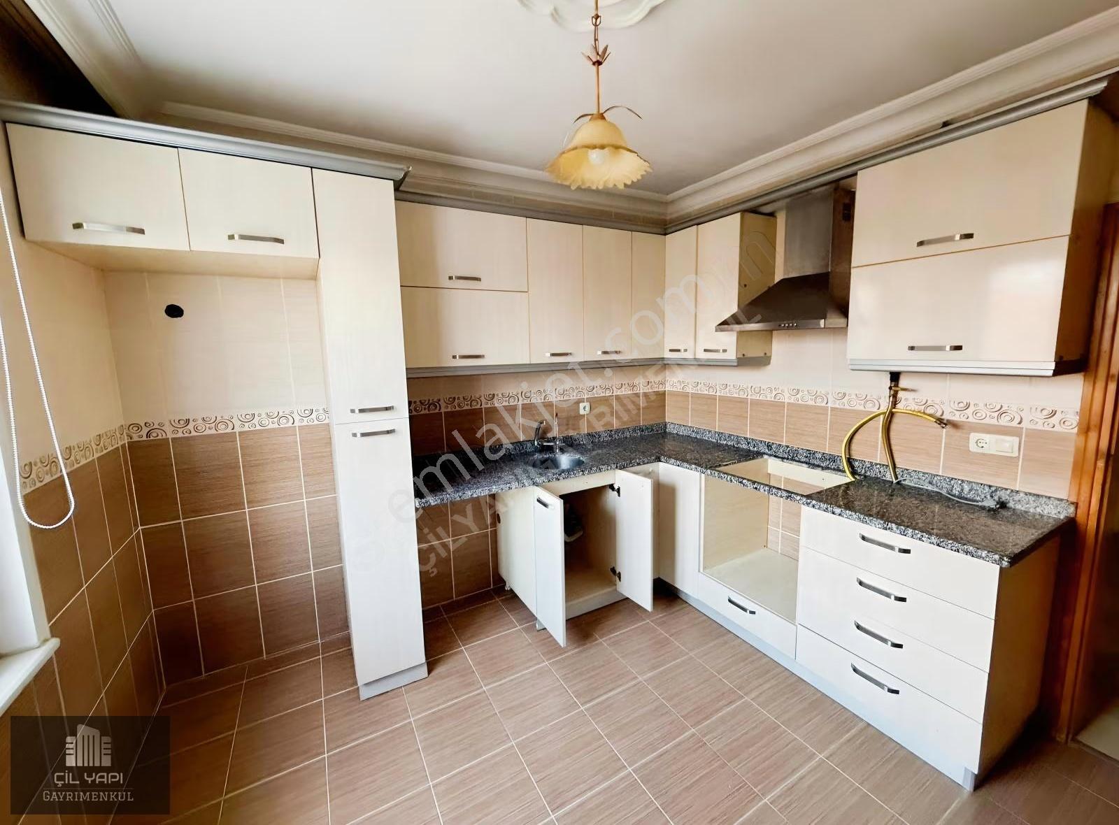 ## 2+2 Aile Apartmanında Kiralık Dubleks Daire ## - Görsel 12