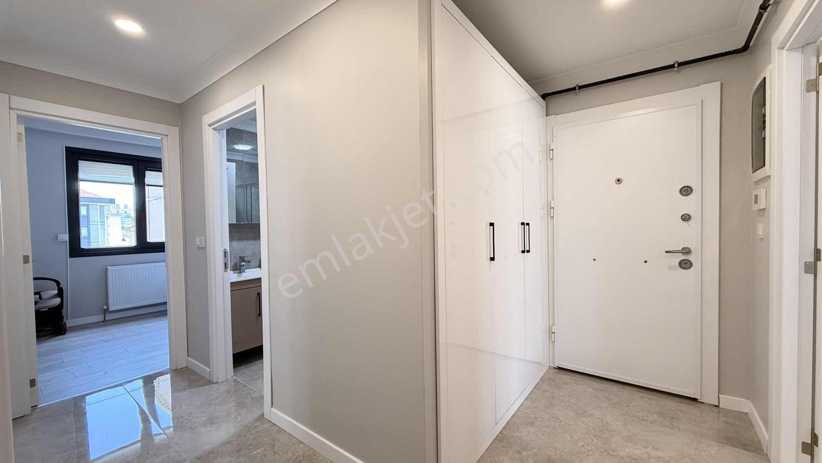 Kartal Satılık 2+1 Daire , Metro Yakını, Full Eşyalı, İskanlı - Görsel 6
