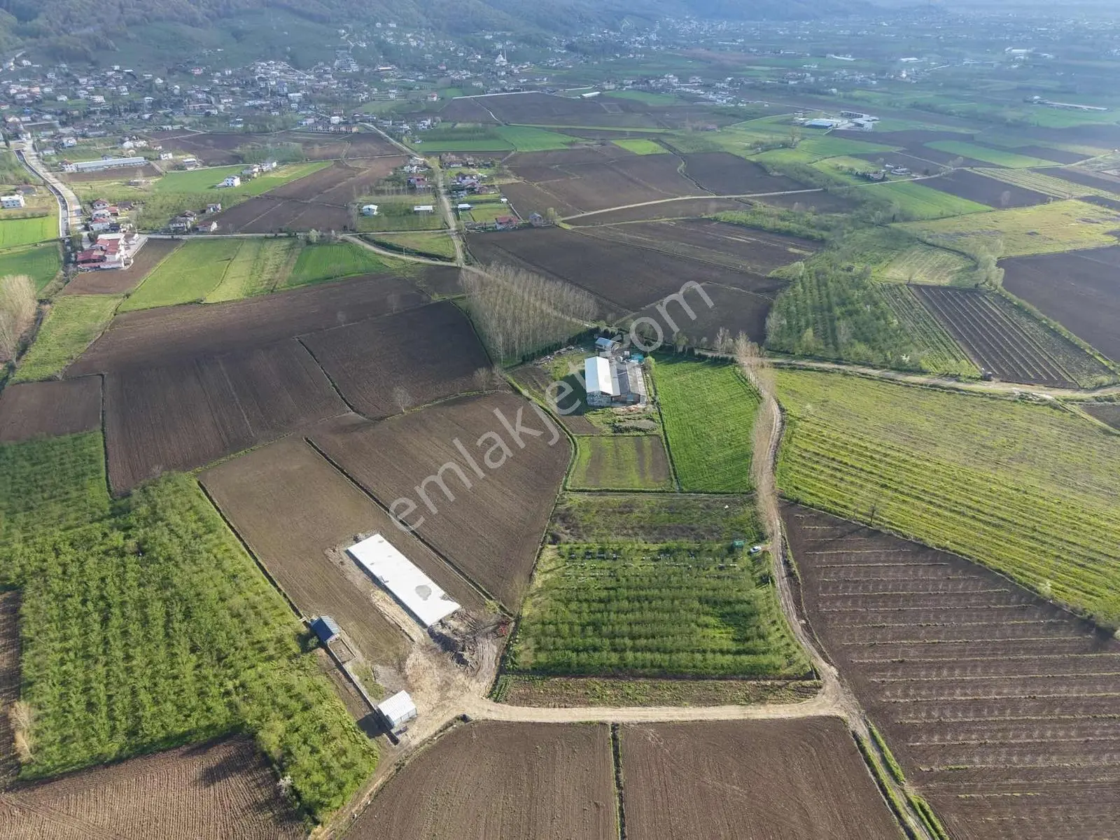 Sancak Emlak'tan Satılık 9 Dönüm Çiftlik - Görsel 7