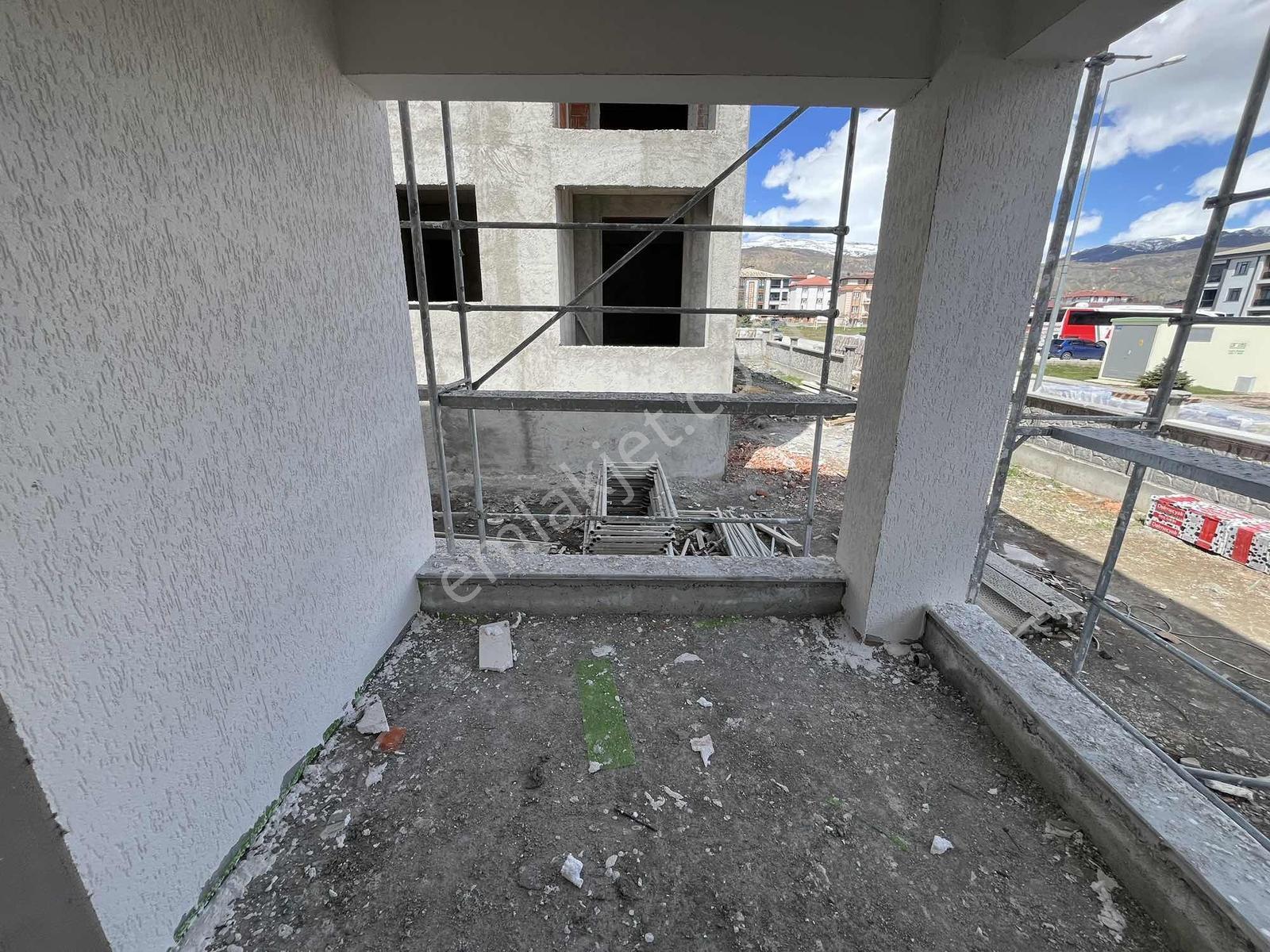 Remax Demden Demirkentte 199 M2 Geniş 4,5+1 Ayrıcalıklı Yaşam - Görsel 19