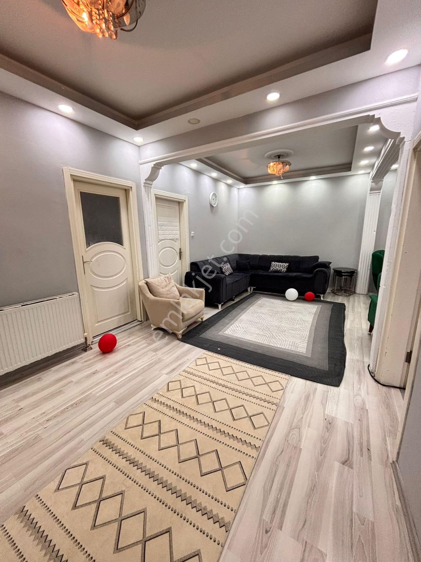 Cemalıye Mah Kat 1 2+1 25 Yas Ayrı Wc Teraslı 2,150 Bın - Görsel 9