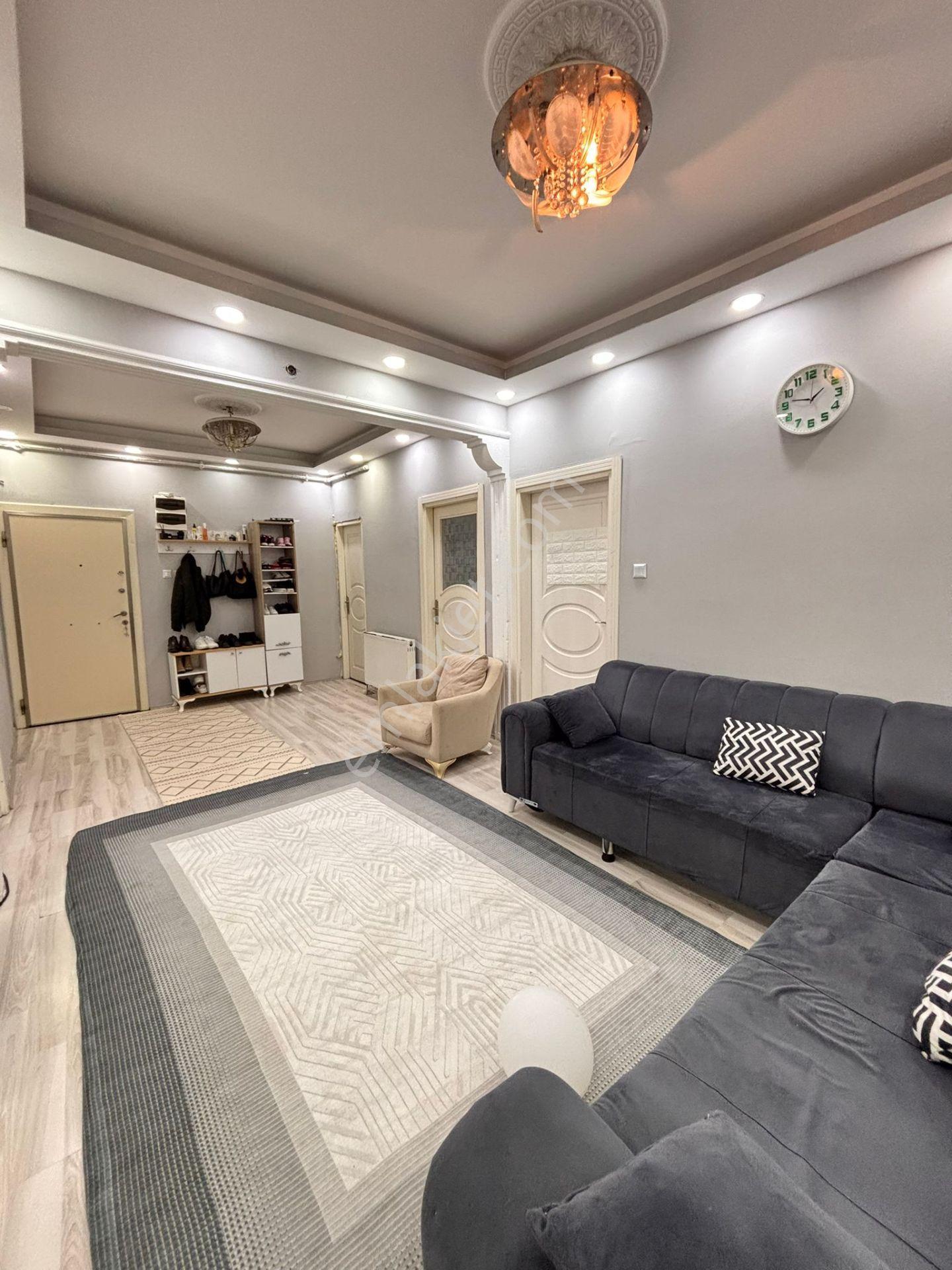 Cemalıye Mah Kat 1 2+1 25 Yas Ayrı Wc Teraslı 2,150 Bın - Görsel 19
