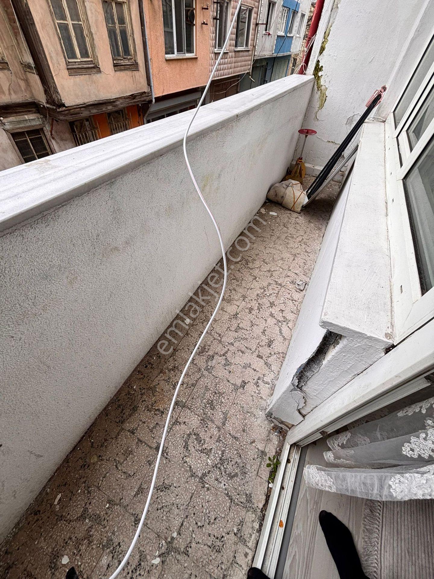 Cemalıye Mah Kat 1 2+1 25 Yas Ayrı Wc Teraslı 2,150 Bın - Görsel 20