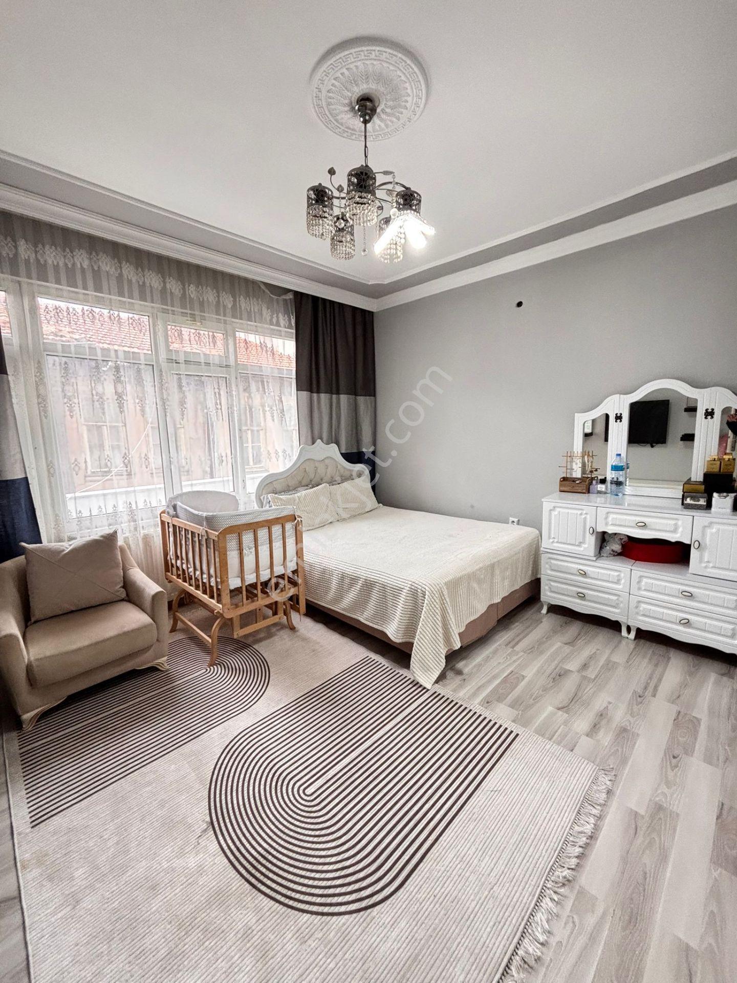 Cemalıye Mah Kat 1 2+1 25 Yas Ayrı Wc Teraslı 2,150 Bın - Görsel 10