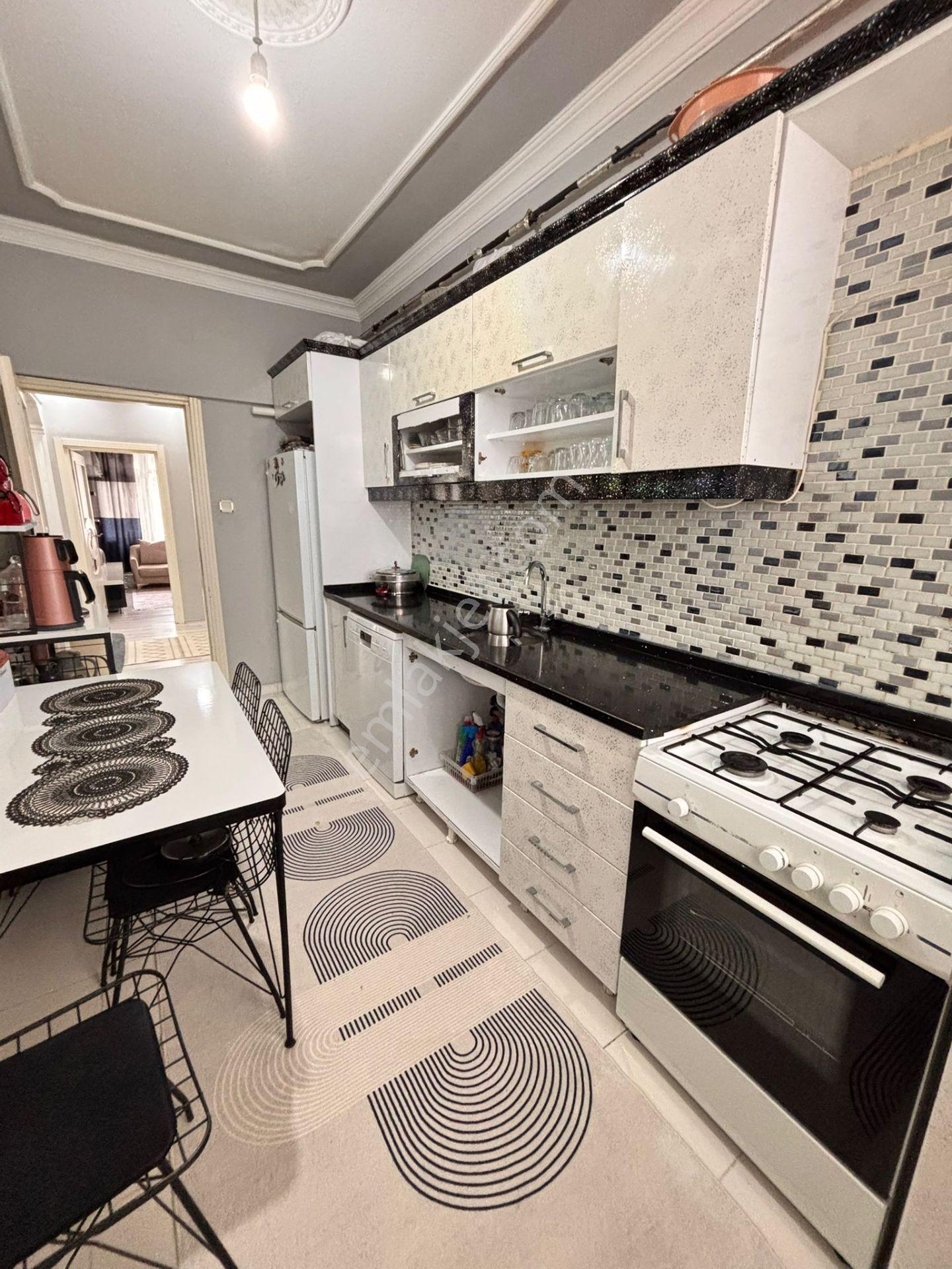 Cemalıye Mah Kat 1 2+1 25 Yas Ayrı Wc Teraslı 2,150 Bın - Görsel 14