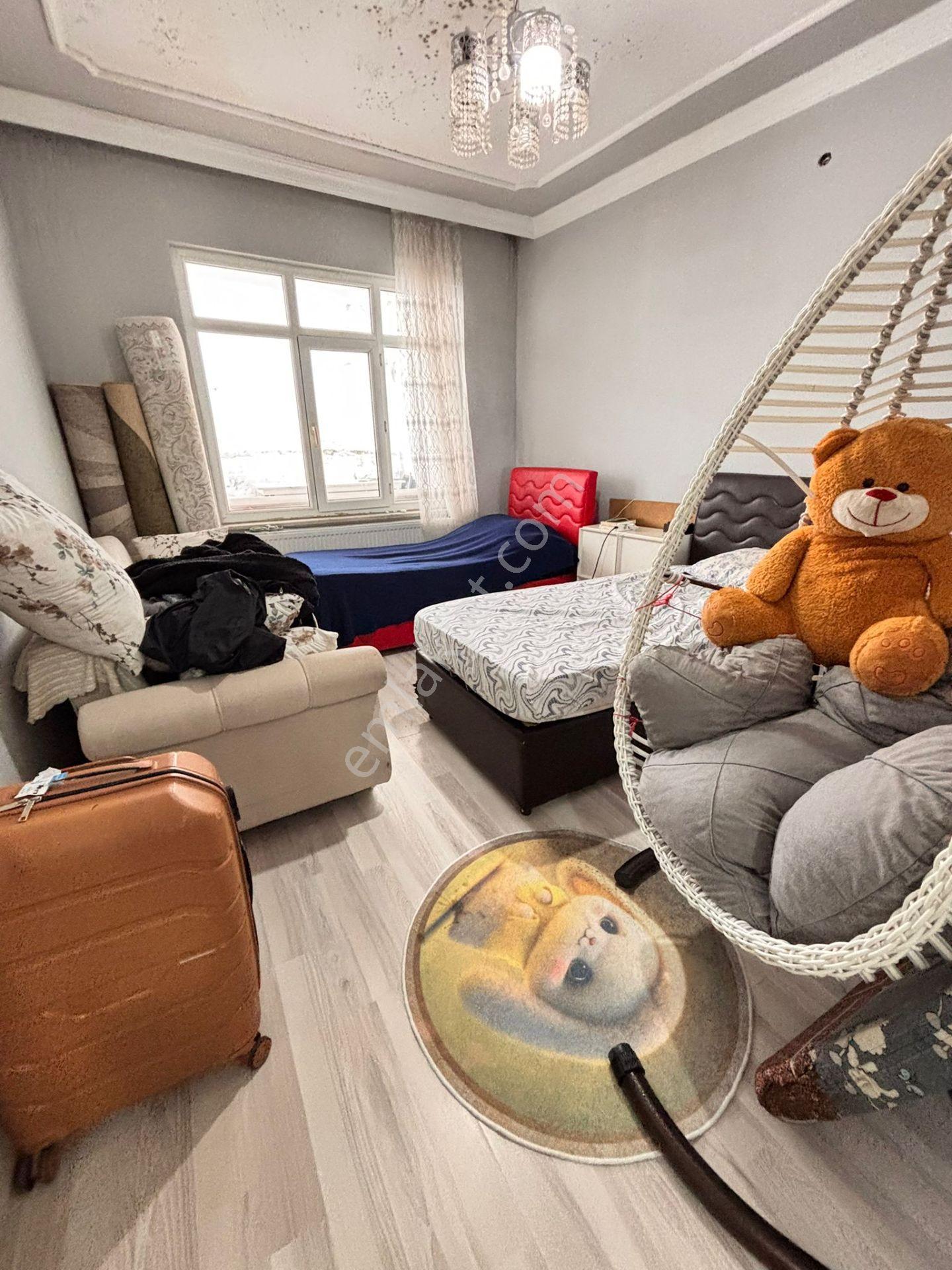Cemalıye Mah Kat 1 2+1 25 Yas Ayrı Wc Teraslı 2,150 Bın - Görsel 13