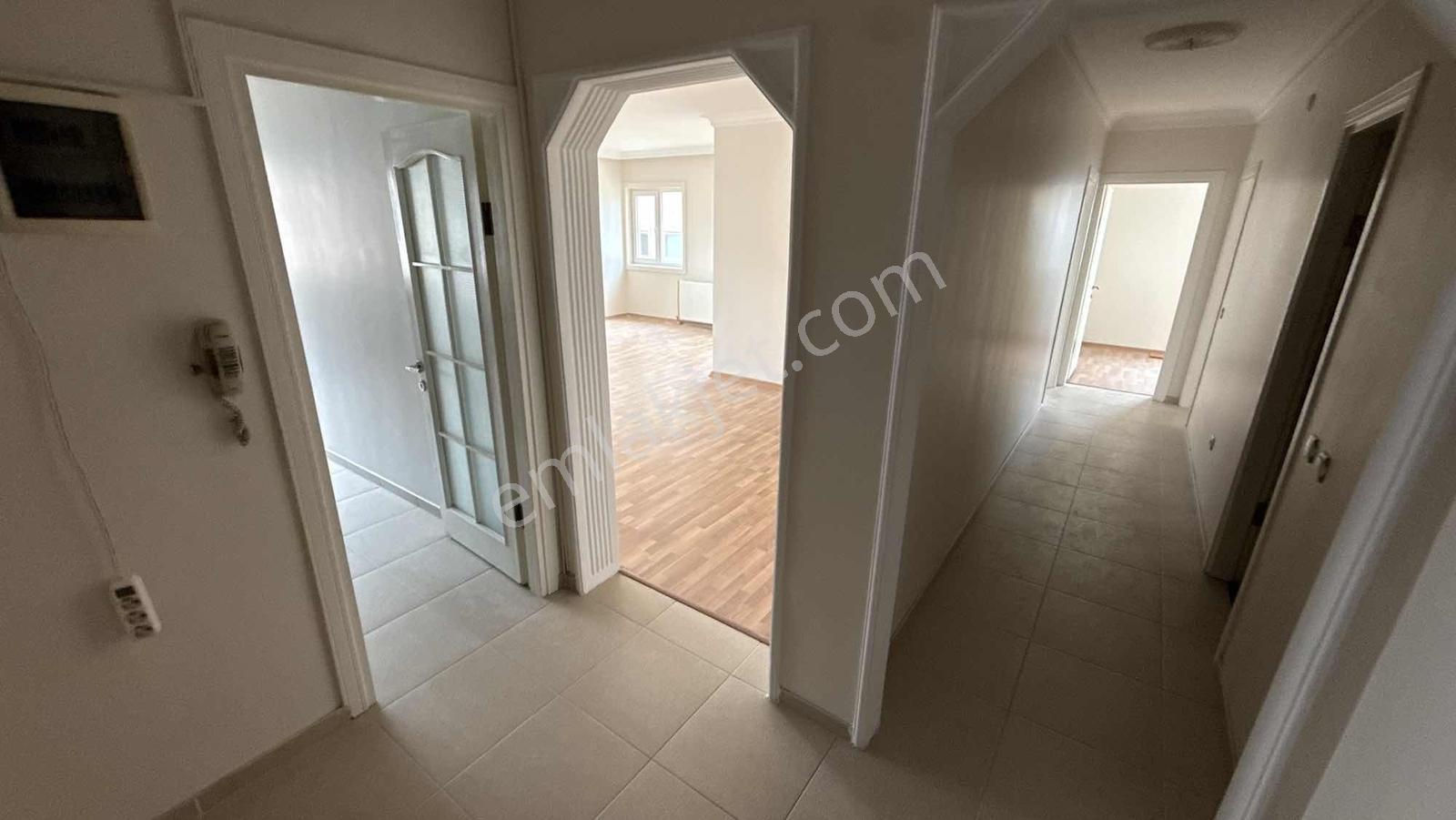 Tercüman Sitesinde Kiralık 3+1 Daire - Görsel 15
