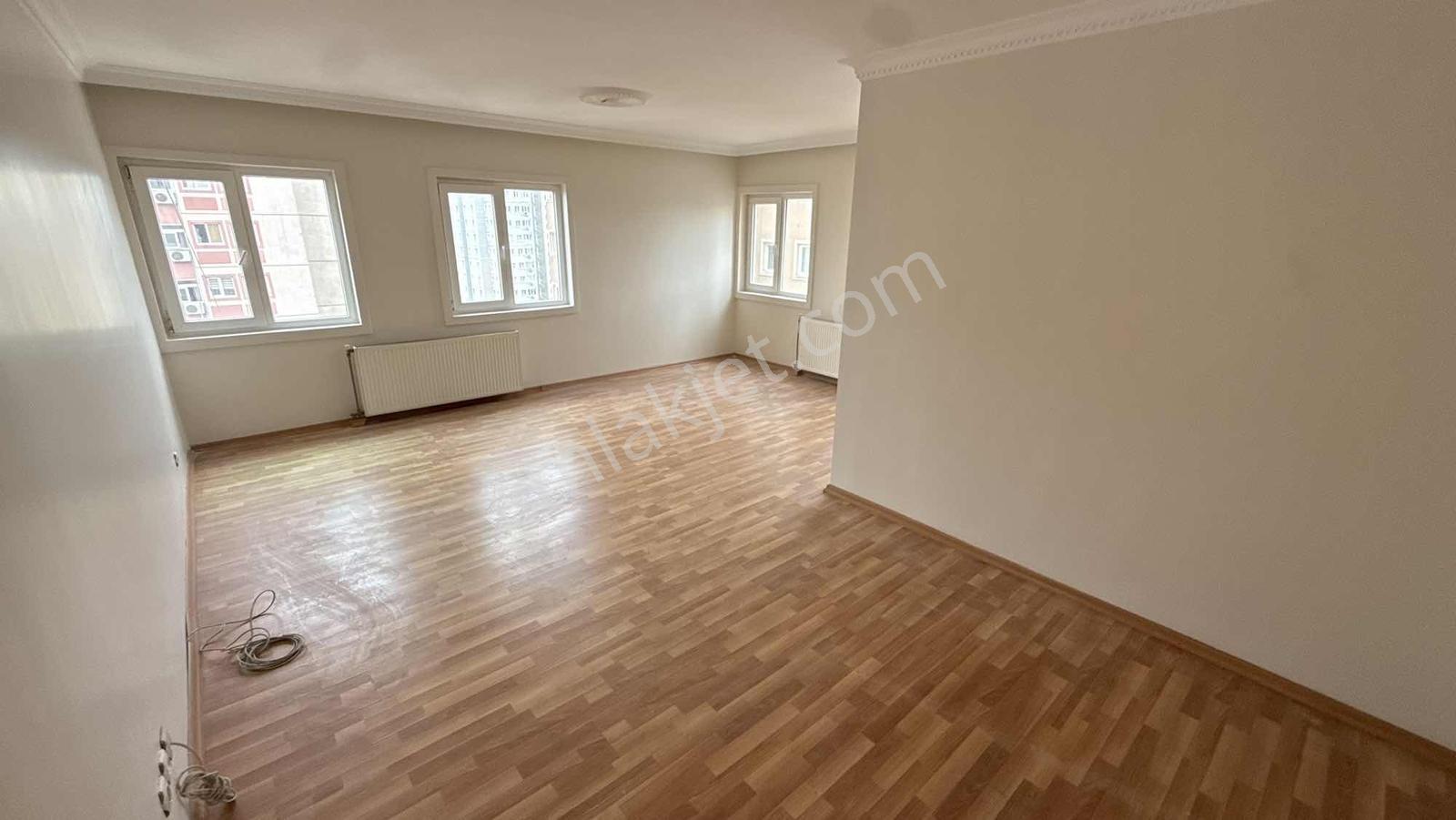 Tercüman Sitesinde Kiralık 3+1 Daire - Görsel 8