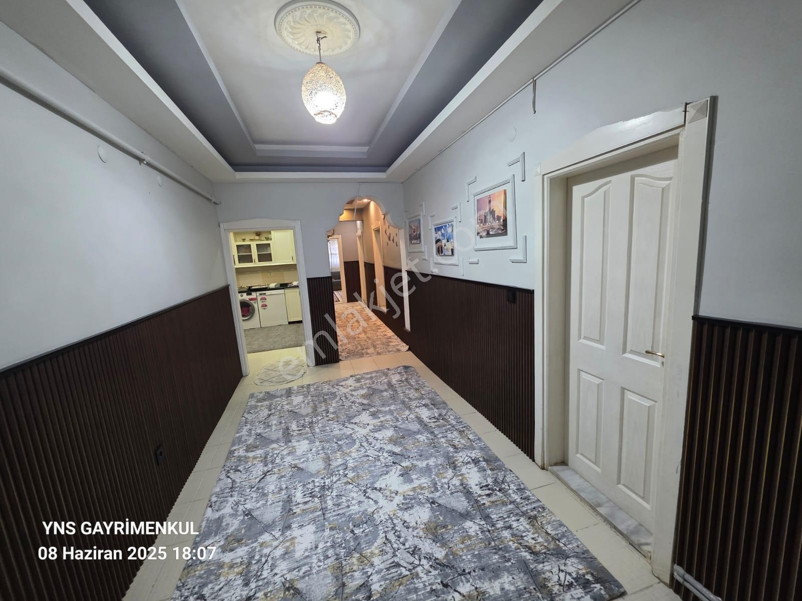 Van'ın Merkezi Satılık 3+1 Yarı Bodrum Daire Eski Emniyet Civarı - Görsel 7
