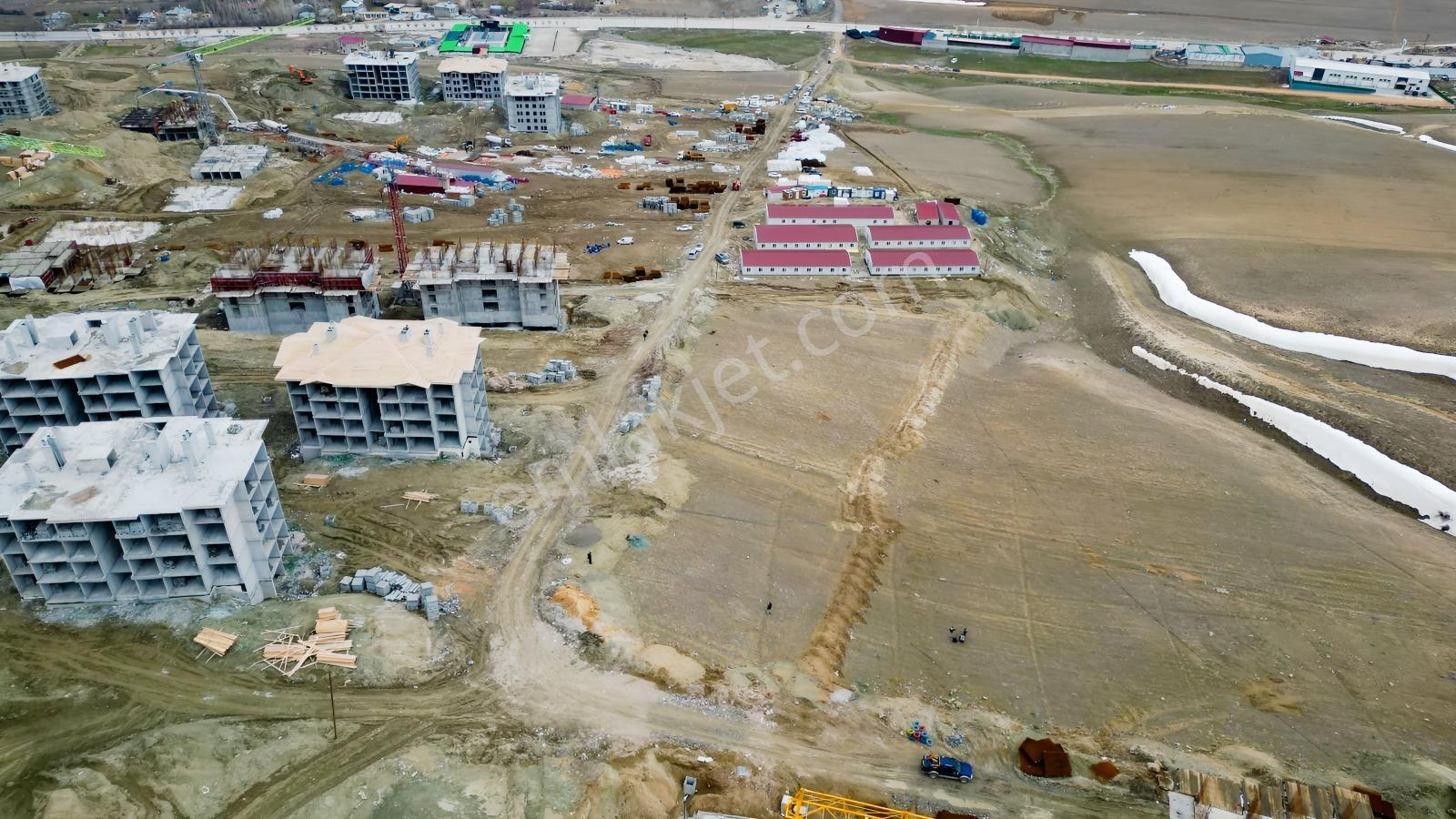 Kurubaş'ta Tokinin İçinde Satılık Arsa - Görsel 12