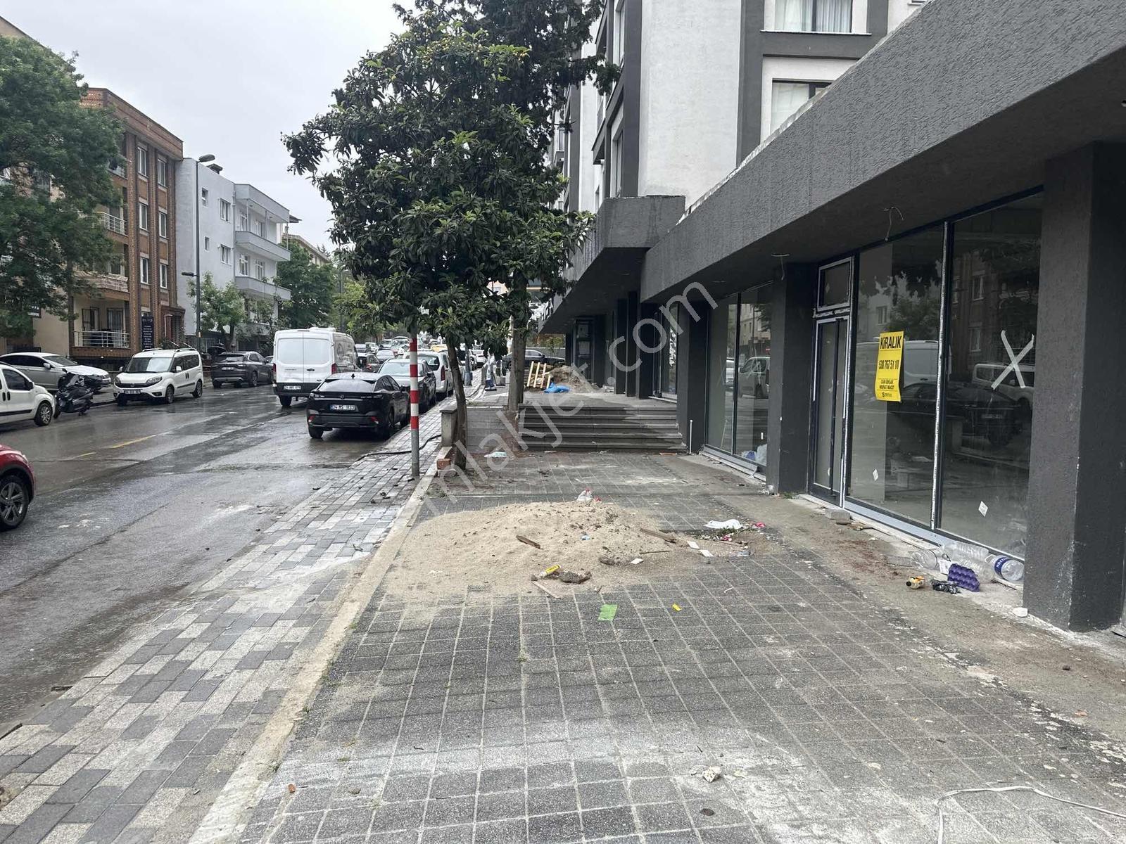 Can Emlak'tan Yaya Yoğunluğu Olan Caddede Sıfır Dükkan... - Görsel 13