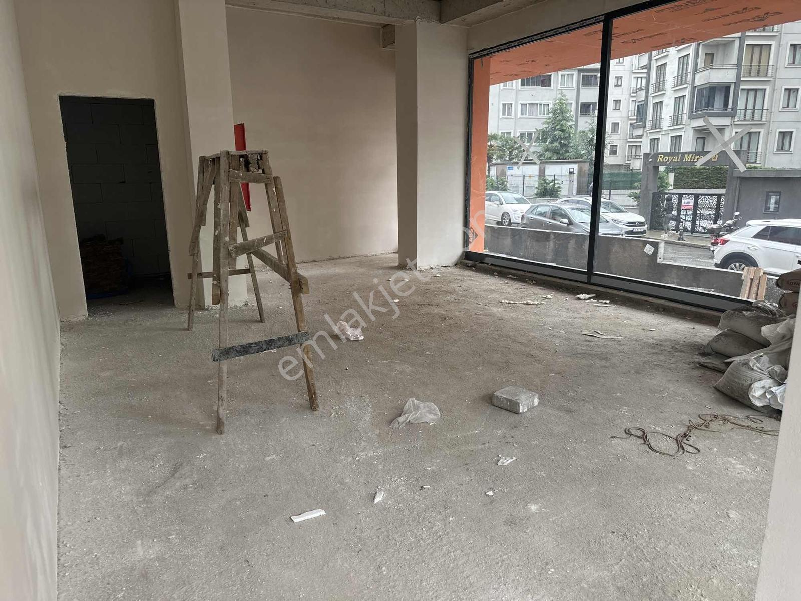 Can Emlak'tan Yaya Yoğunluğu Olan Caddede Sıfır Dükkan... - Görsel 8