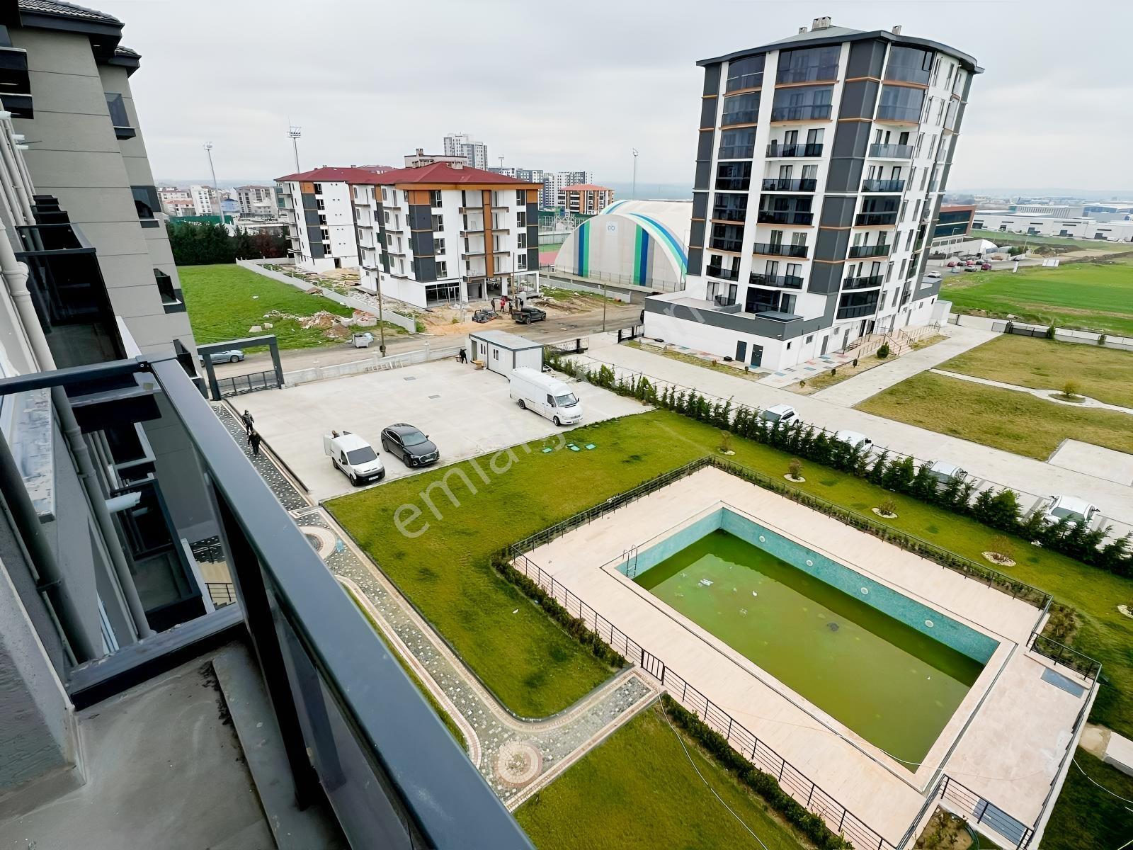 Çorlu Hatip'te 1+1 Site İçinde Kiralık Daire'ler - Görsel 13