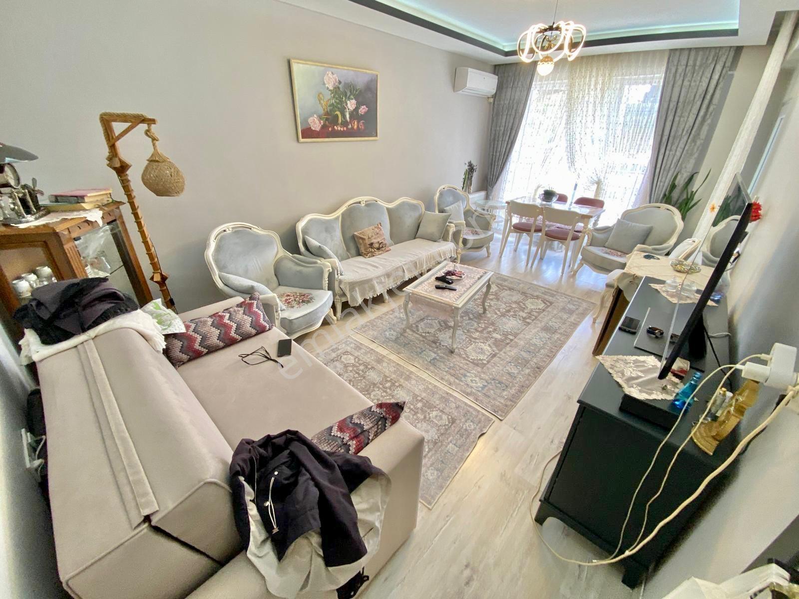 Gümüş'den Tuzcumuratta Ön Cephe Ayrı Mutfaklı 2 Yaşında 2+1 Satılık Daire - Görsel 33
