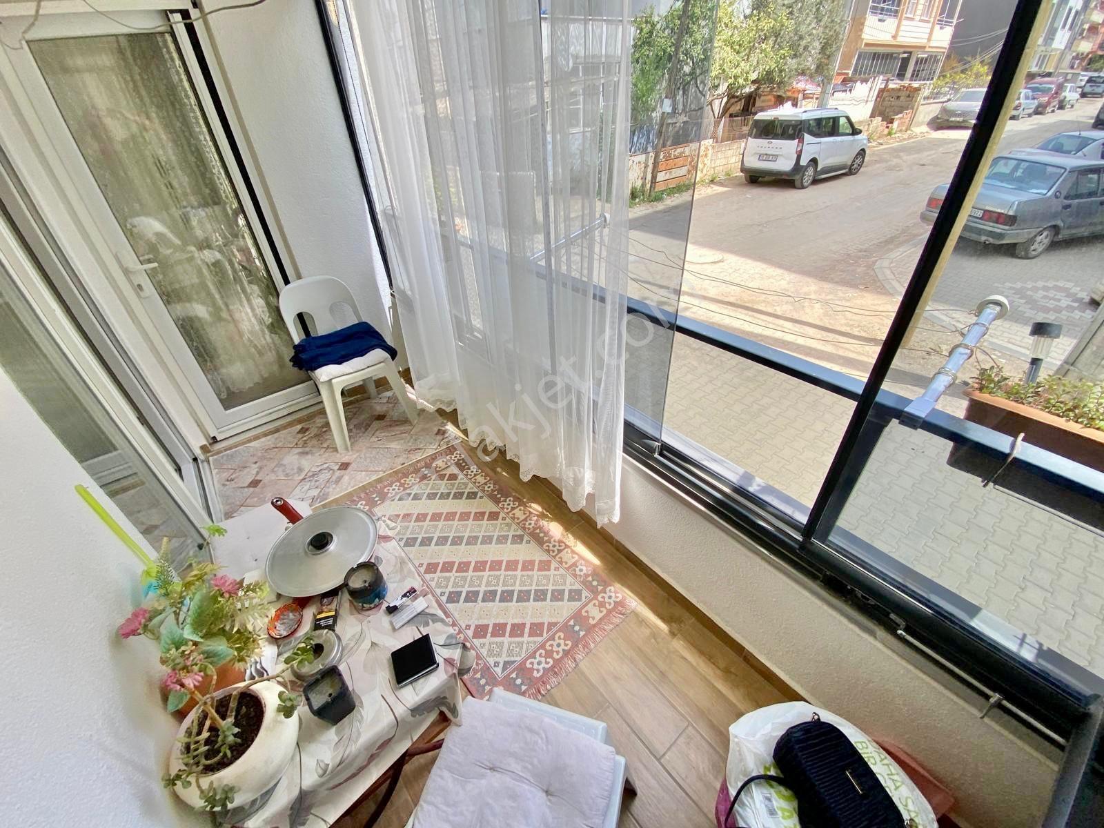 Gümüş'den Tuzcumuratta Ön Cephe Ayrı Mutfaklı 2 Yaşında 2+1 Satılık Daire - Görsel 17